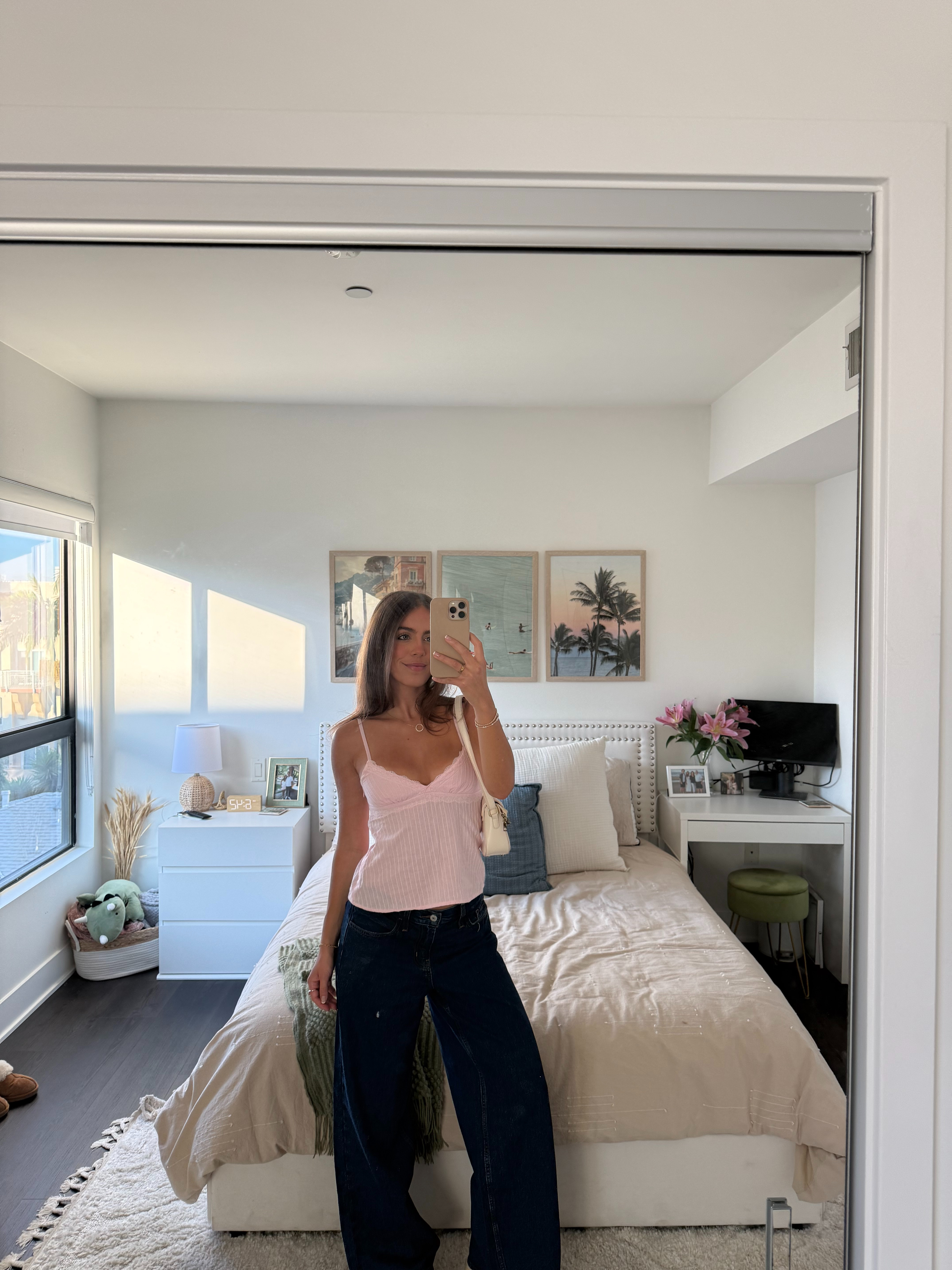 Chill summer outfit inspo 

 #LTKFindsUnder100 #LTKStyleTip