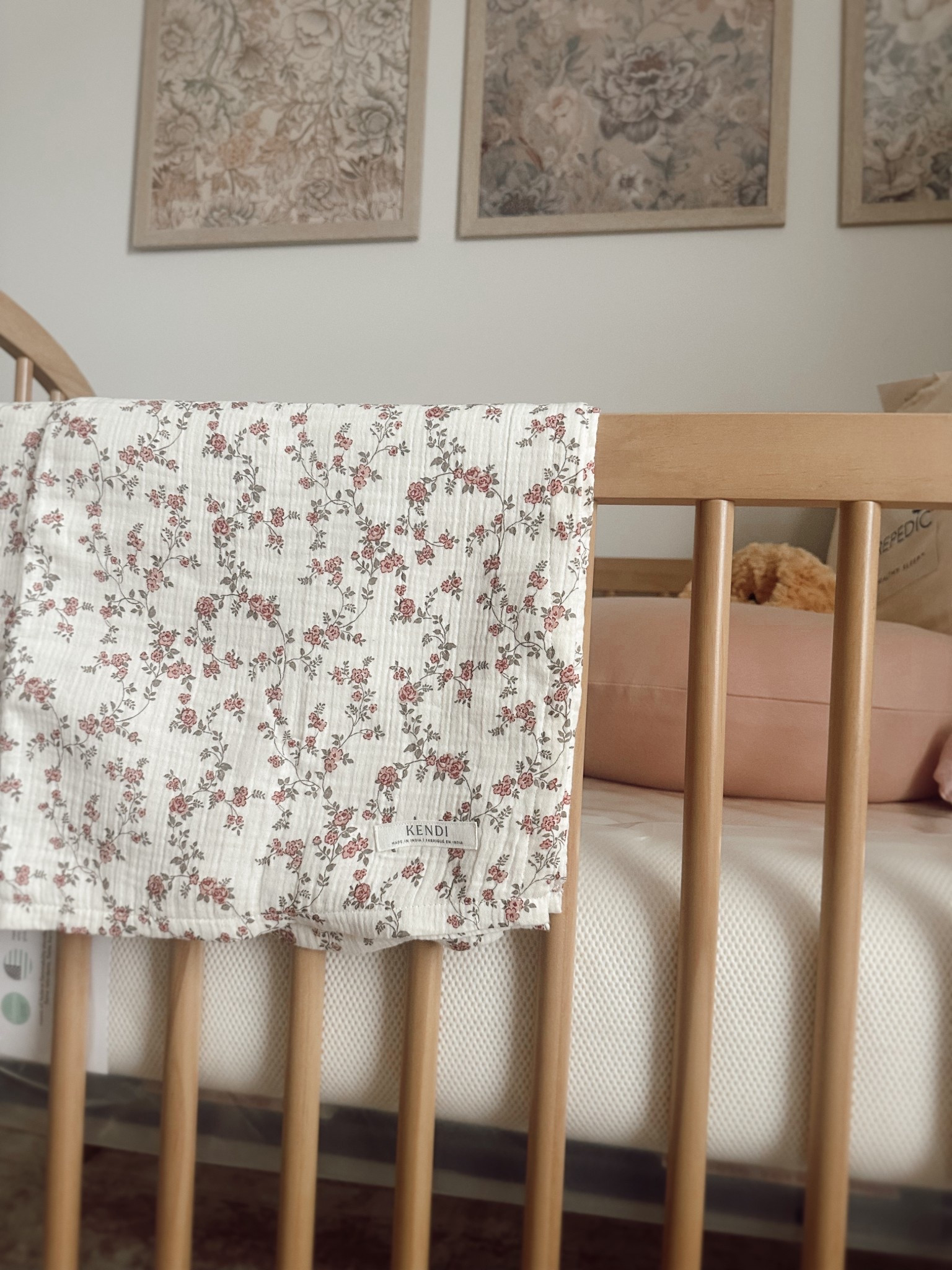 Such a cute floral print on this swaddle blanket ✨🧸🌷 made with 100% organic cotton gauze 

#LTKBaby #LTKmomlife