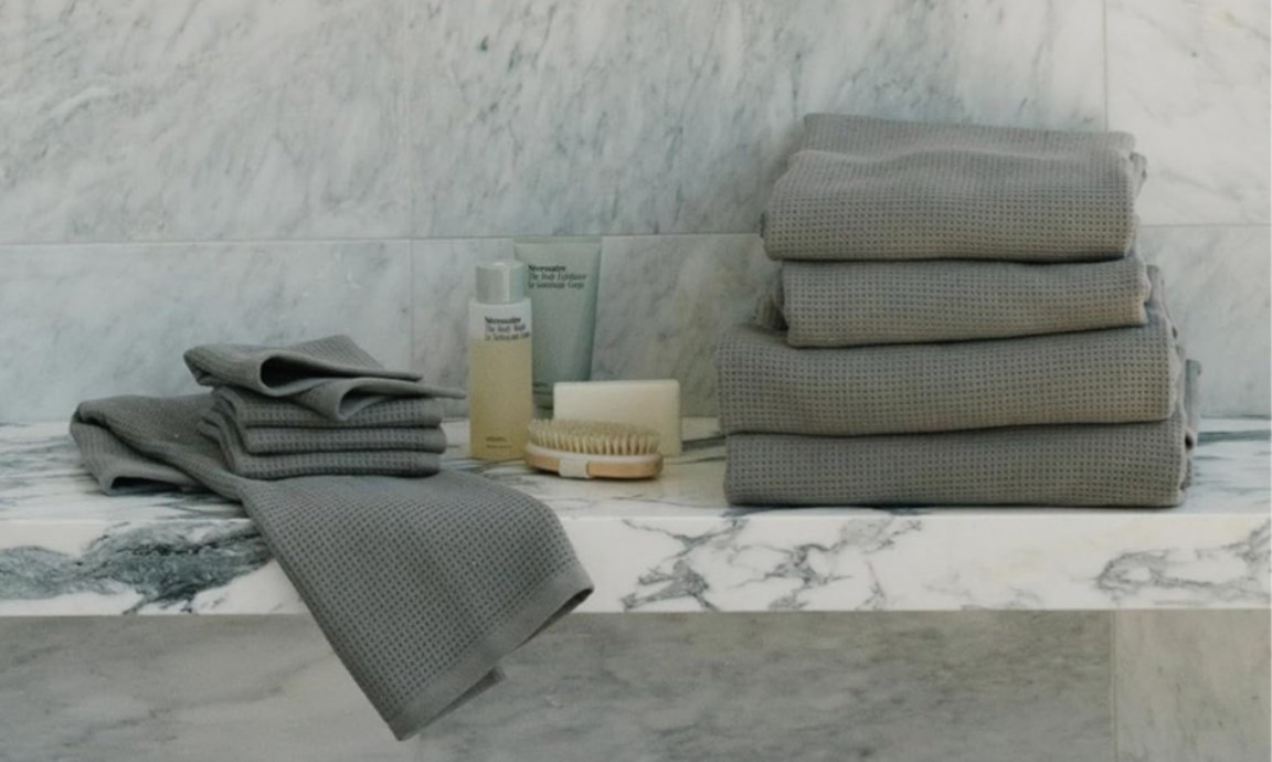 Bed + Bath Co. Collection 🛁🧼🫧🌙

Clean lines, spa-like comfort, and everyday essentials designed to turn your bathroom into a luxury retreat.

Bath towel set. Waffle towels. Luxury bath towels. Bathroom decor. Spa bathroom. Bathroom refresh. Bath bundle. Bathroom essentials. Guest bathroom. 
Charcoal bathroom decor. Home essentials. Soft towels. Quick dry towels. Bath linens. Luxury home decor. Cozy Earth.

Shop the collection.