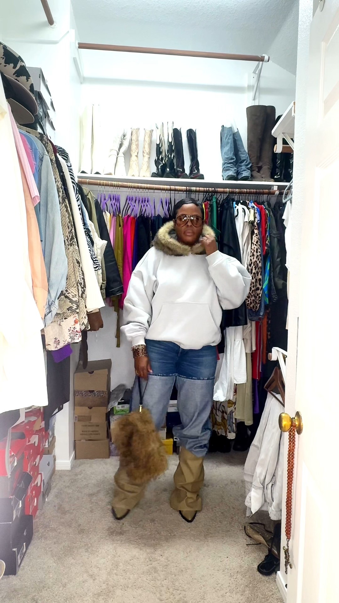 I love a grown women type of street style☺️

#LTKOver40 #LTKootd #LTKMidsize