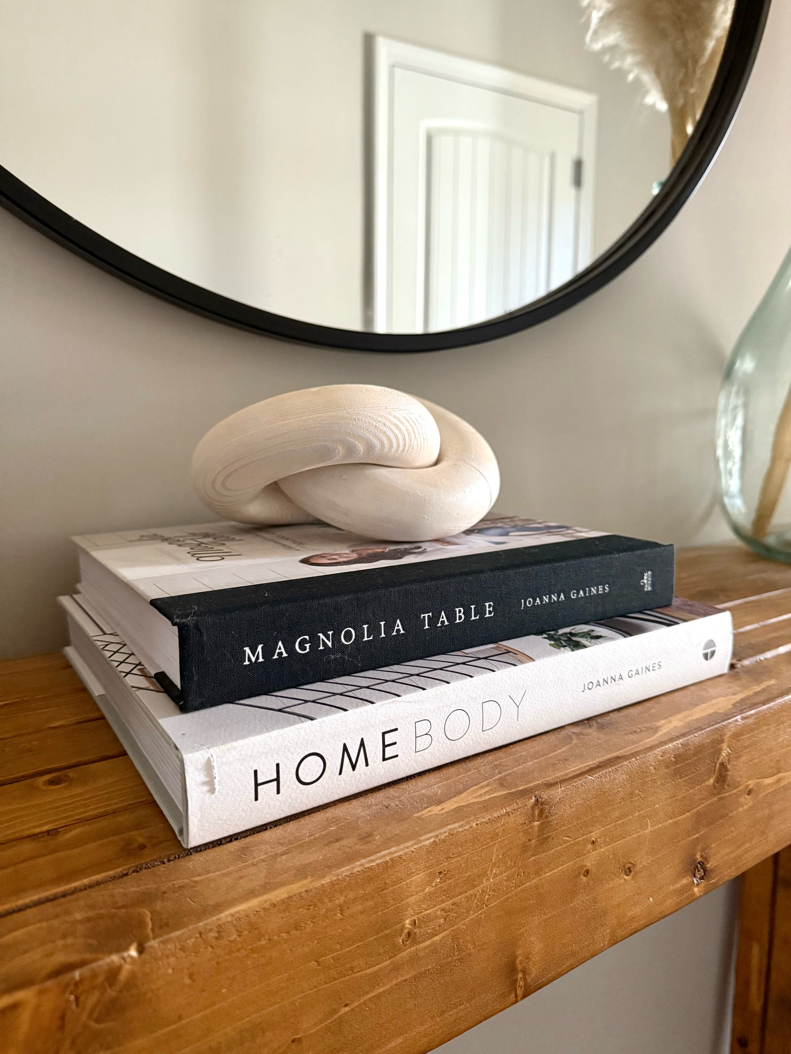 Table decor

#LTKGiftGuide #LTKFindsUnder50 #LTKHome