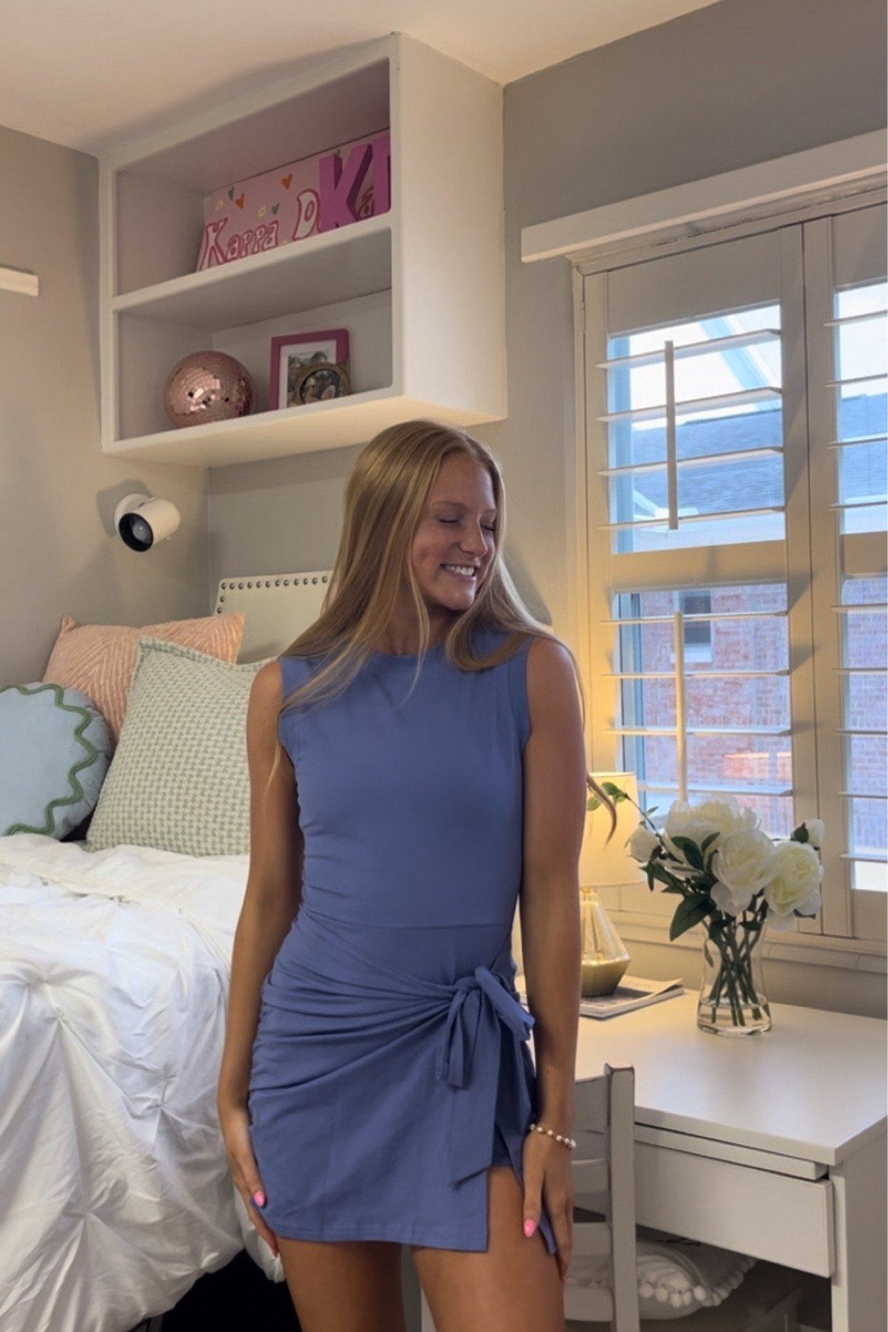 OBSESSED WITH THIS ONE!!! Seriously so comfy and practical!! This color is everything!!!