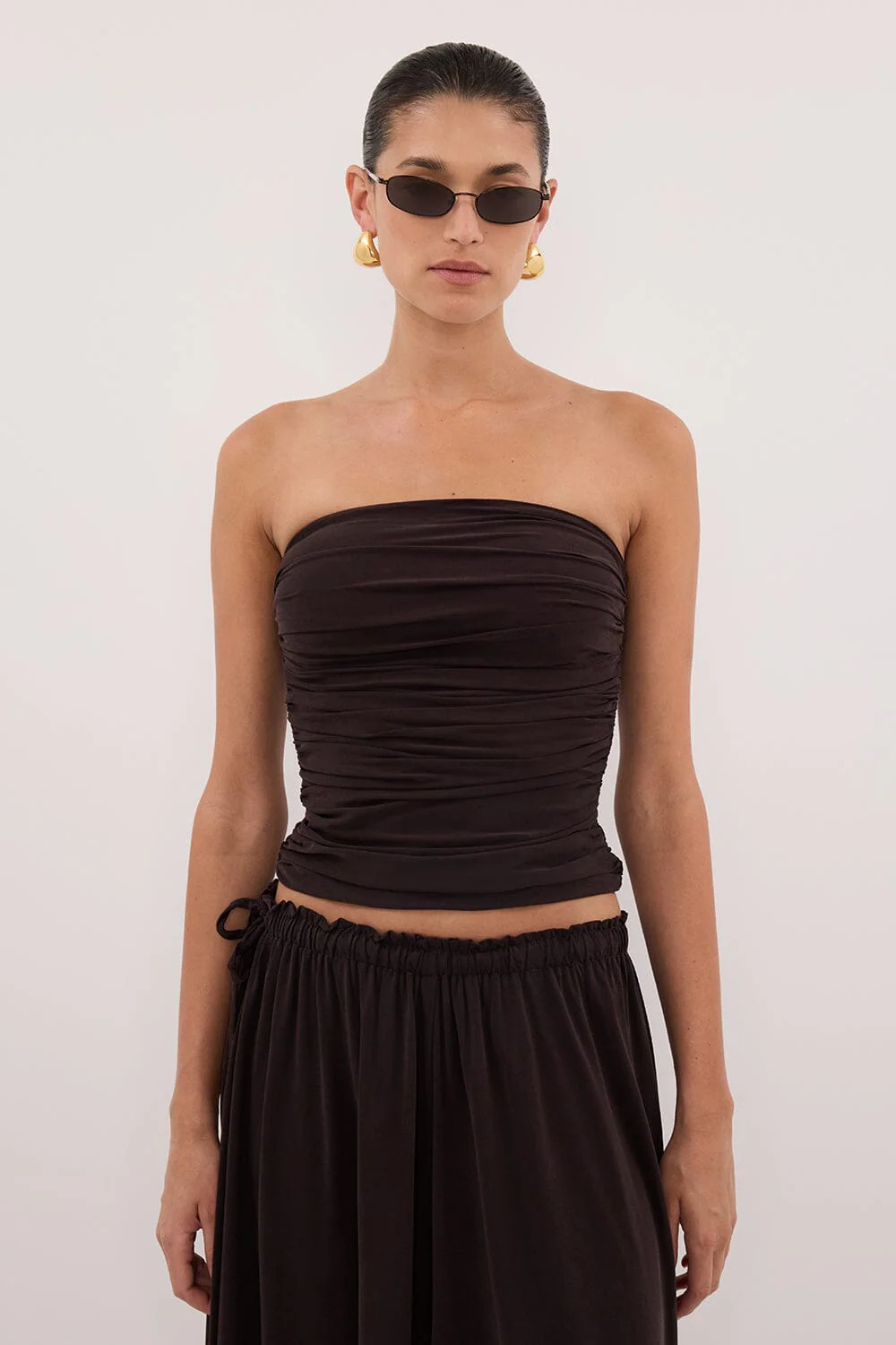 SHARI BURNT CHOC STRAPLESS BANDEAU TOP | DISSH