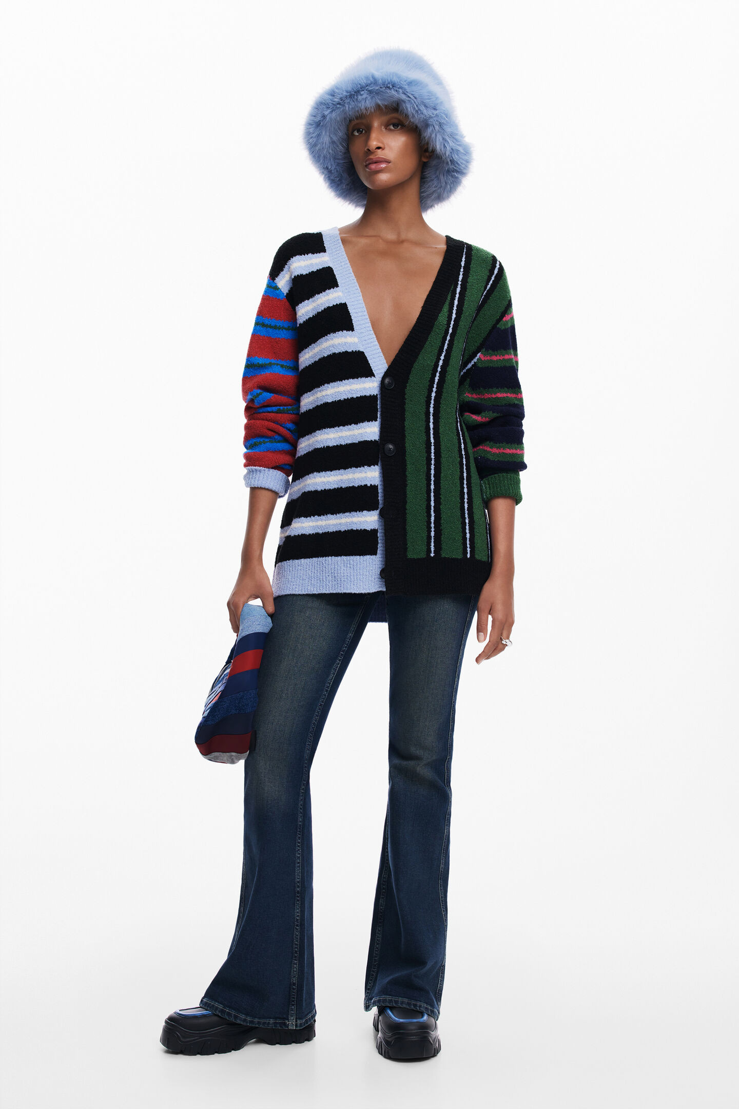 CHOOSE SIZE
         
            CHOOSE SIZE
          Size guide    S   M   L   XL        
    ... | Desigual USA,CA
