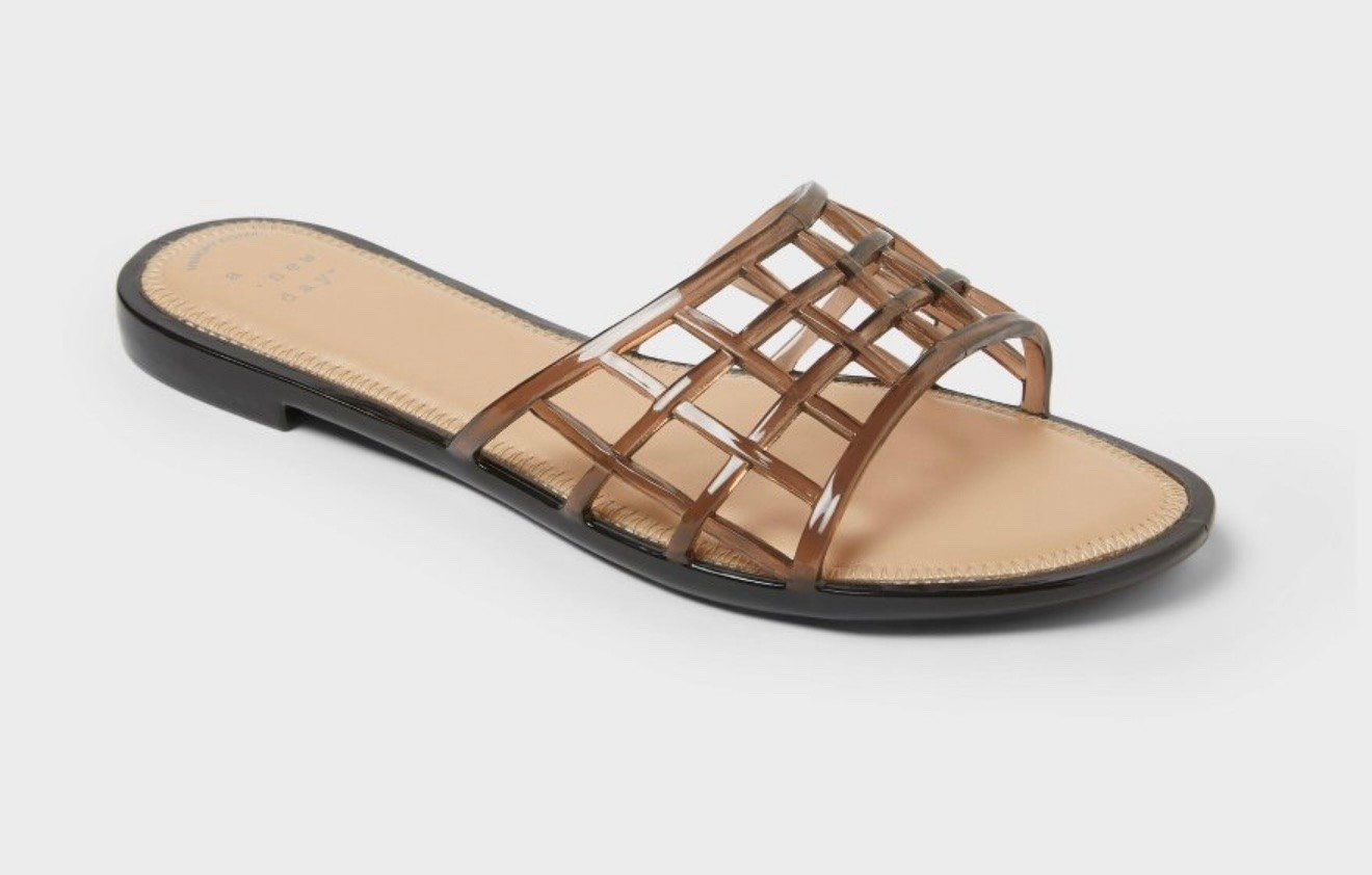 @Target just restocked their designer look for less jelly slides and they are on sale!

#LTKU #LTKOver40 #LTKootd