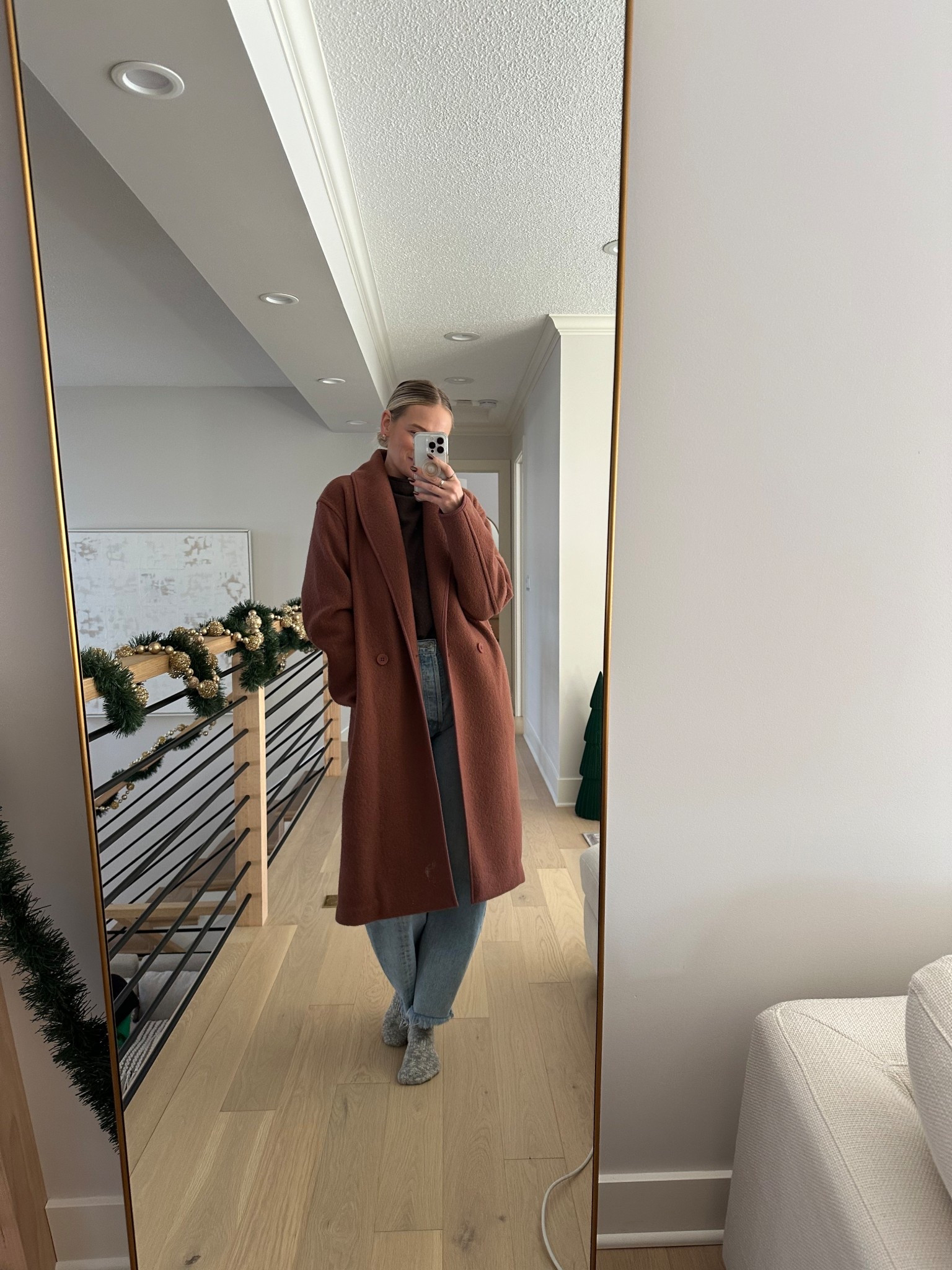 Aritzia has my favorite coats 

#LTKHoliday #LTKGiftGuide #LTKCyberWeek