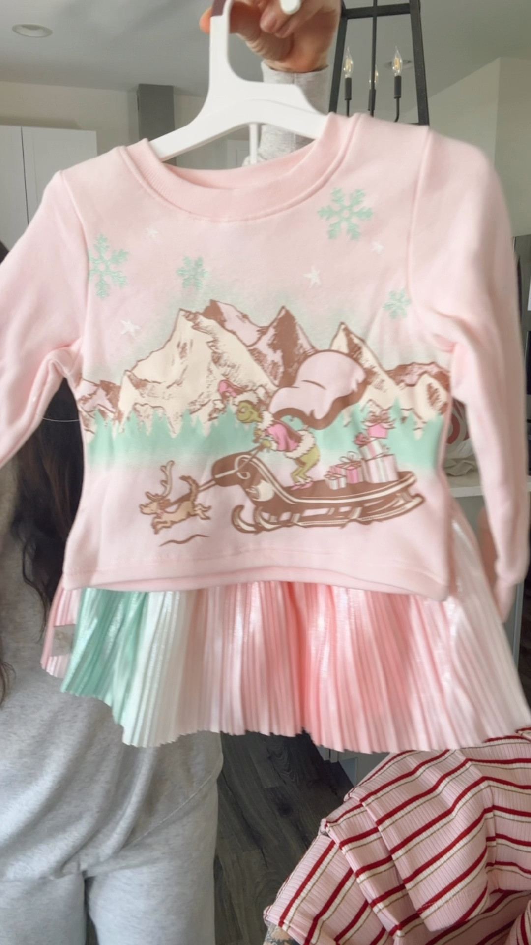 The sweetest Grinch Sweater for your little girl!!! 🩷💚 

#LTKKids #LTKBaby #LTKHoliday