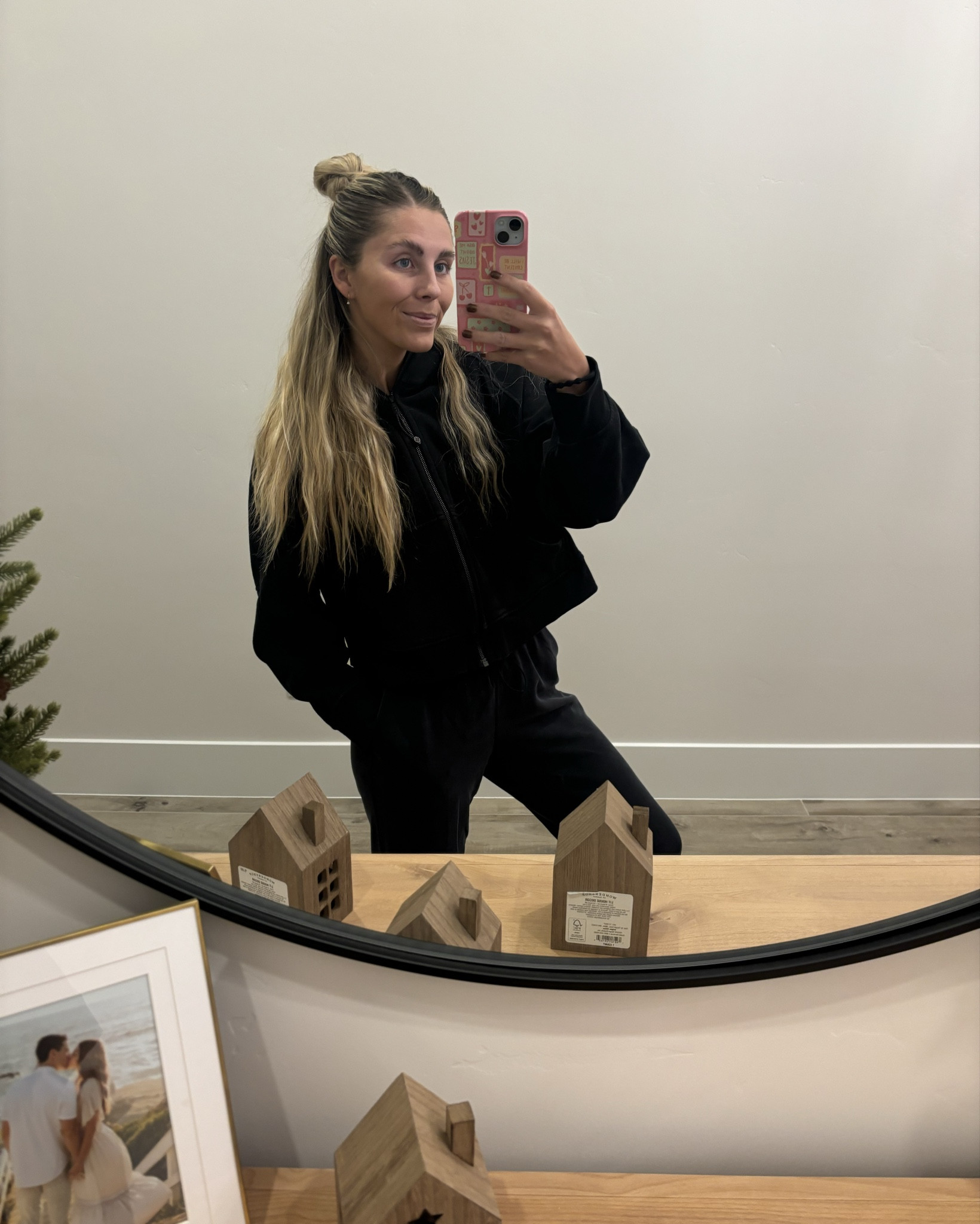 my go to casual night out outfit! CUTE + COMFY