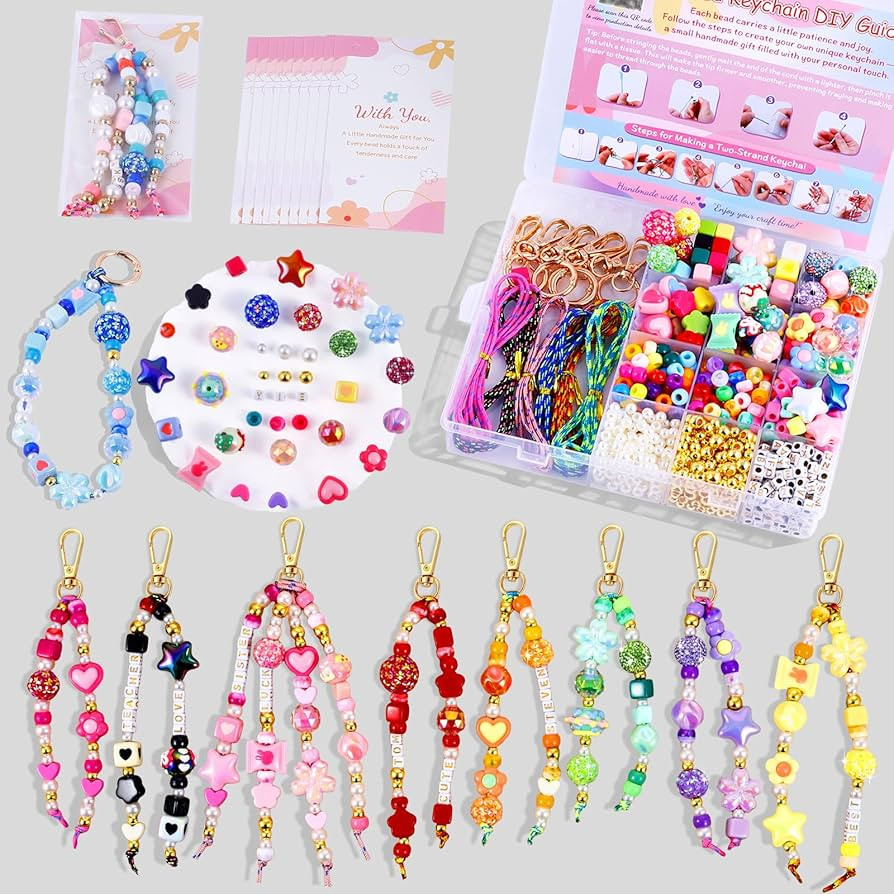 Wurosi 865 Pcs Bead Keychain Kit, DIY Bead Keychain Making Kit, Bag Charm Kit with Acrylic Heart ... | Amazon (US)