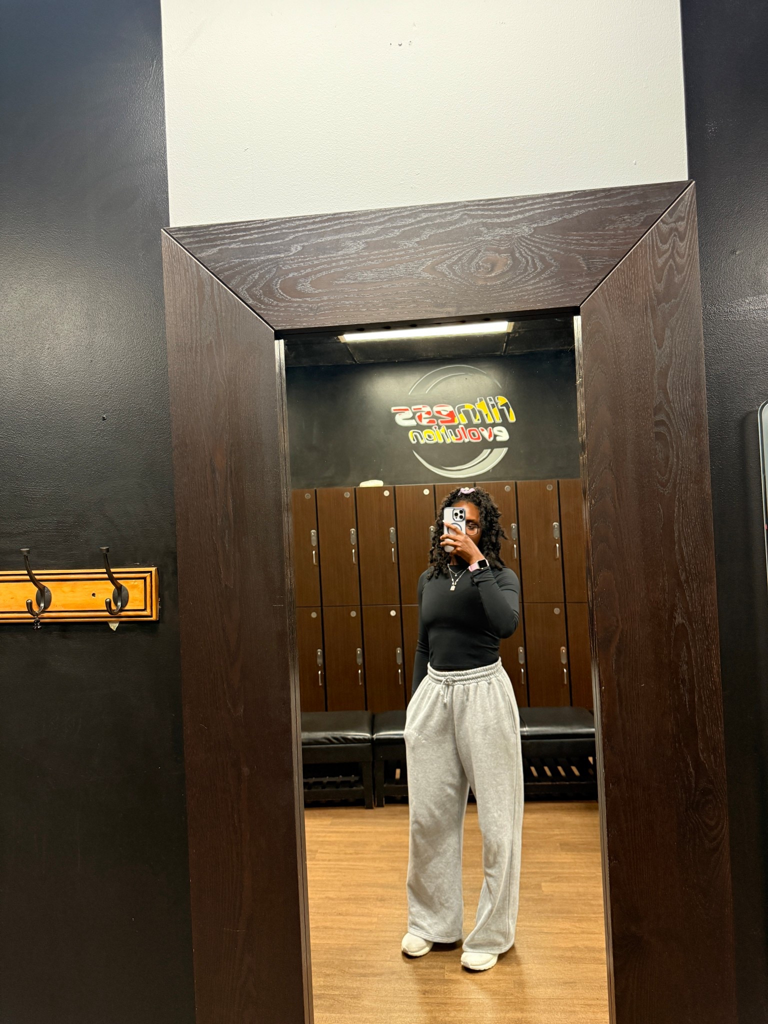 Tall girl friendly sweats wearing a size 6

#LTKStyleTip #LTKActive #LTKFindsUnder100