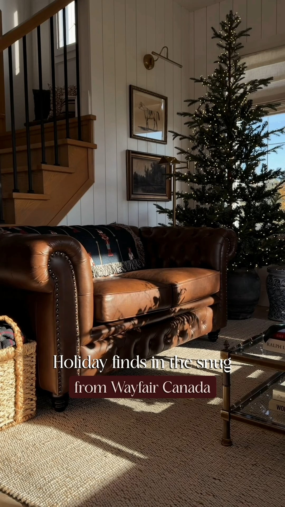 The snug is holiday-ready! 🎄
Realistic tree, brass details, and cozy textures. Here’s all my holiday finds from @wayfaircanada

#WayfairCanada #WayfairCAHome #WayfairCAPartner
