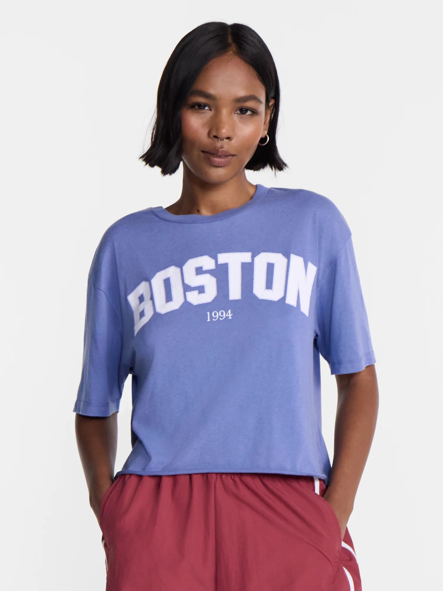 No Boundaries Boxy Cropped Graphic Tee, Women's XXS-XXL | Walmart (US)