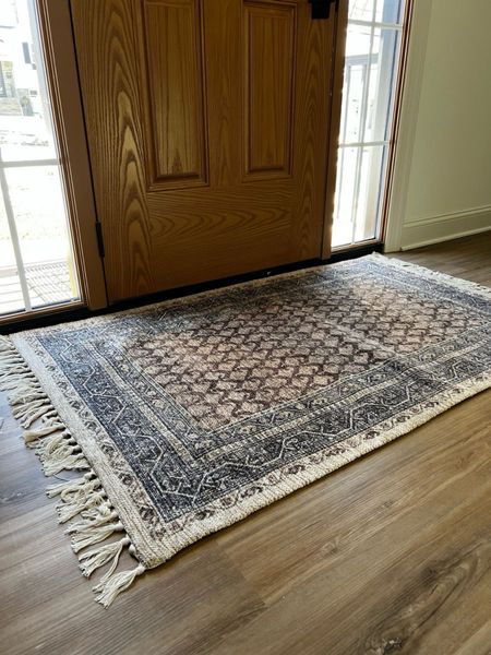 Entry rug, entry way rug, entrance rug, small rug, 2x3 rug, 4x6 rug, neutral rug (4/20)

#LTKhome #LTKstyletip