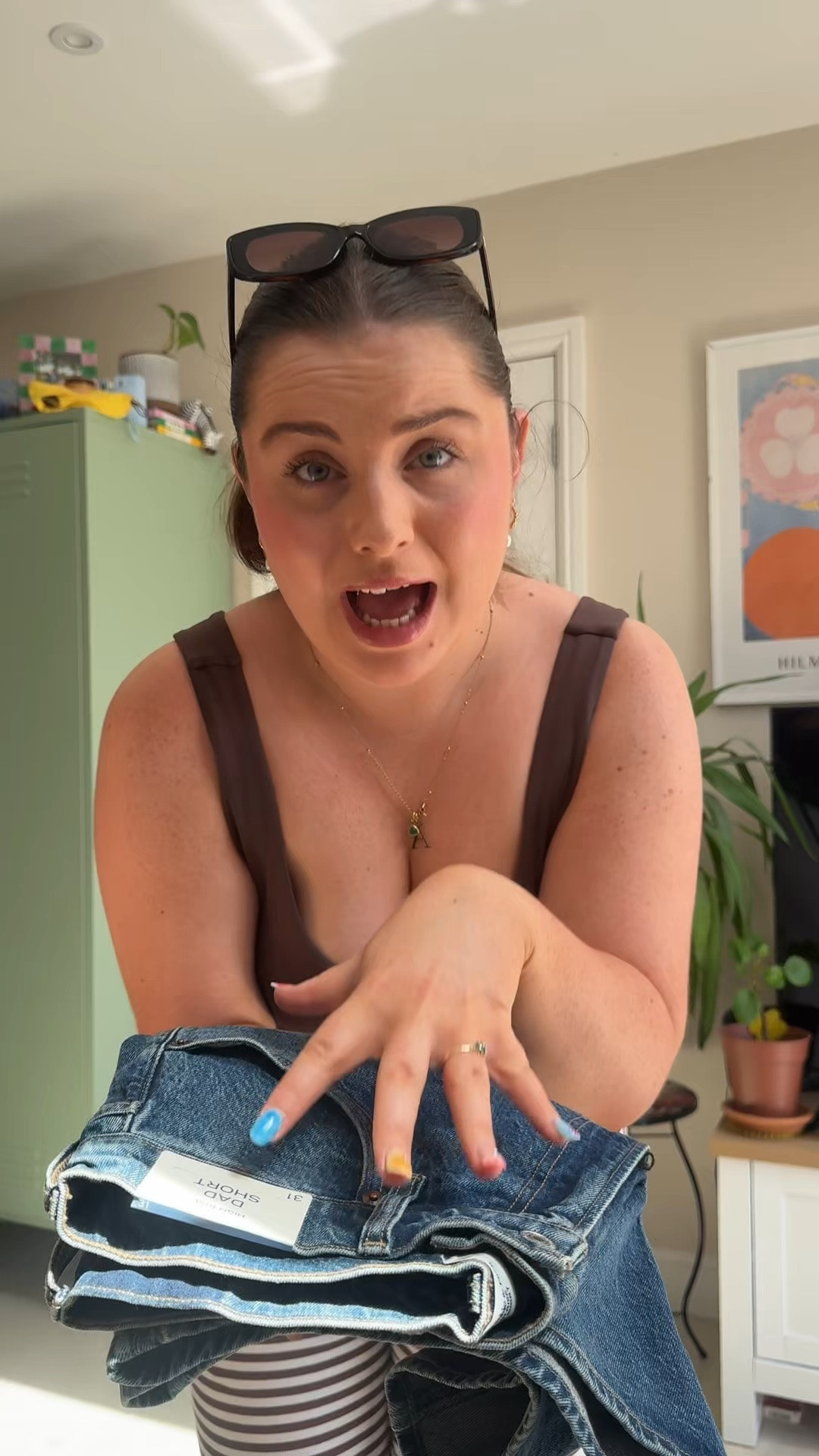 Trying Abercrombie dad shorts on a uk14! I wear a 31 waist and they fit like a GLOVE!

#LTKsummer #LTKmidsize