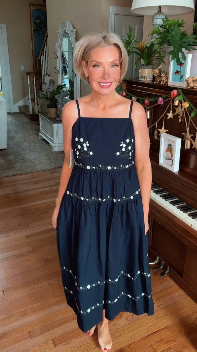 If I told you this dress was from a boutique… you’d believe me.
But nope.
It’s Walmart and it’s GOOD.
XS-XXXXL

#LTKSeasonal #LTKSpringSale #LTKPlusSize