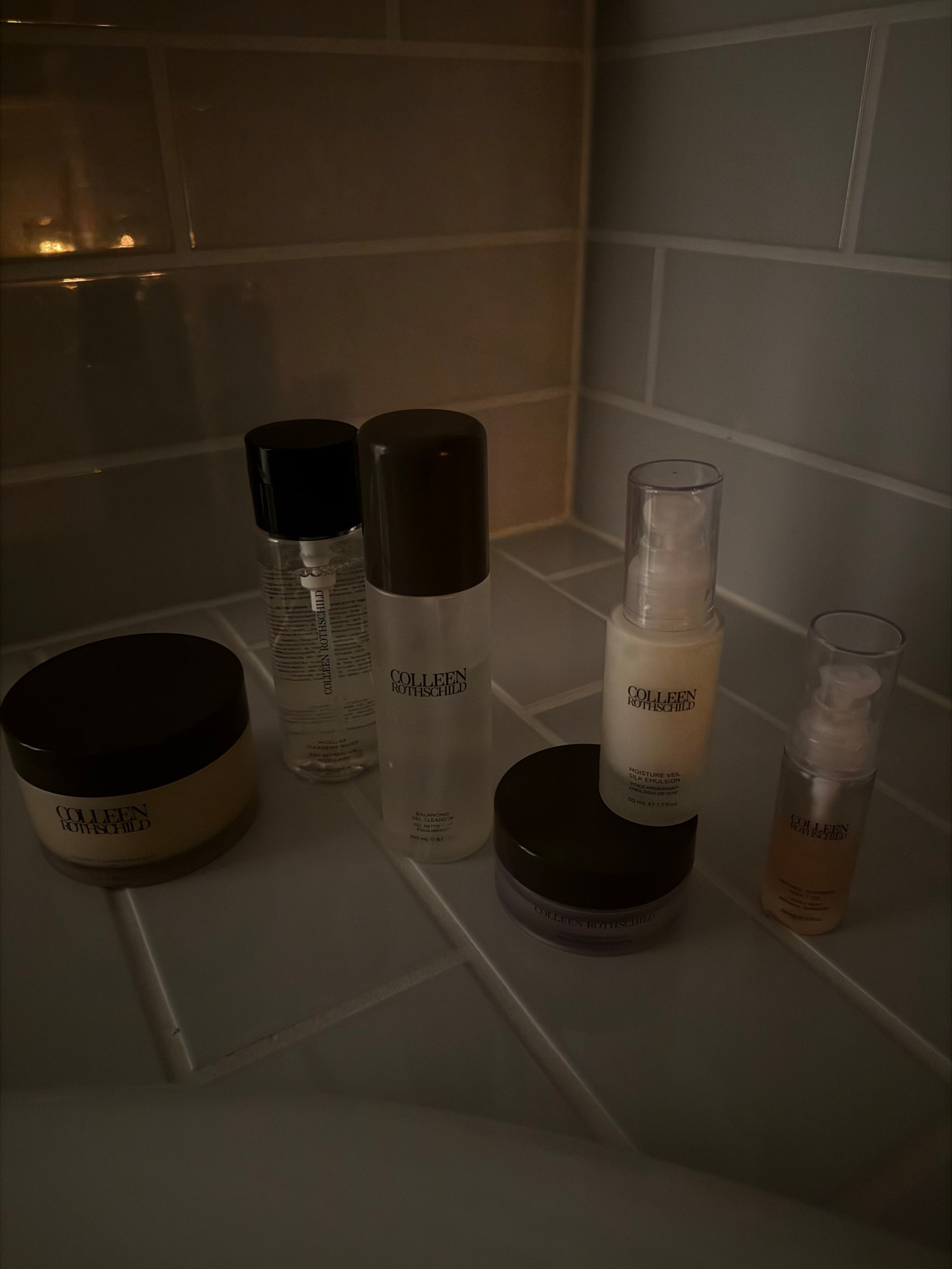 my night time skincare lineup!! 

• remove makeup with cleansing balm
• remove eye makeup with miscellar 
• cleanse with cleansing gel
• exfoliate with enzyme mask
• moisturize with veil 
• renew with retinol oil

#LTKBeauty