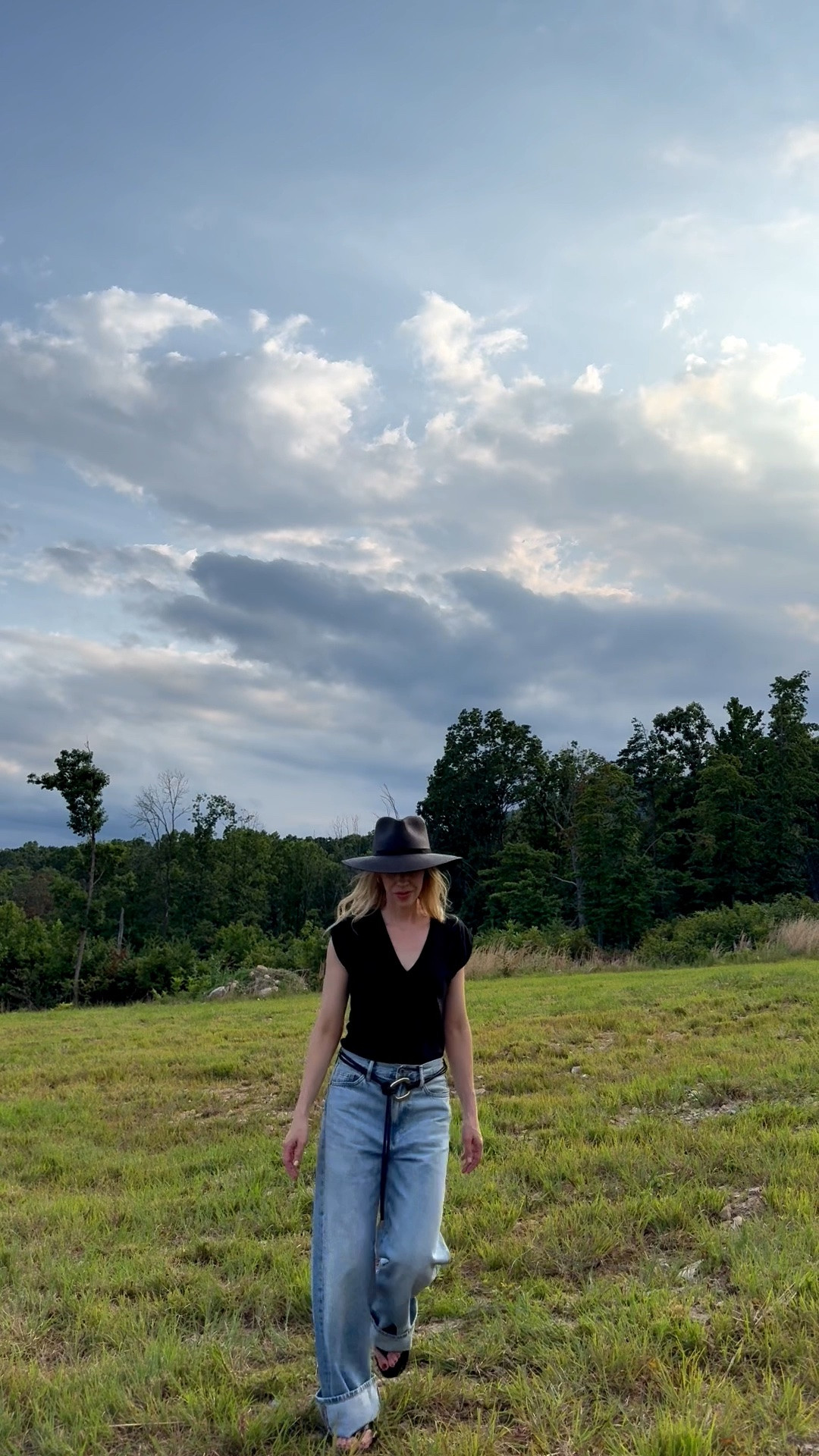 Summer casual outfit over 40, country concert, @Zara cuffed baggy jeans, @Janessa Leone straw hat, @Madewell leather wrap belt

#LTKSeasonal #LTKOver40 #LTKSaleAlert