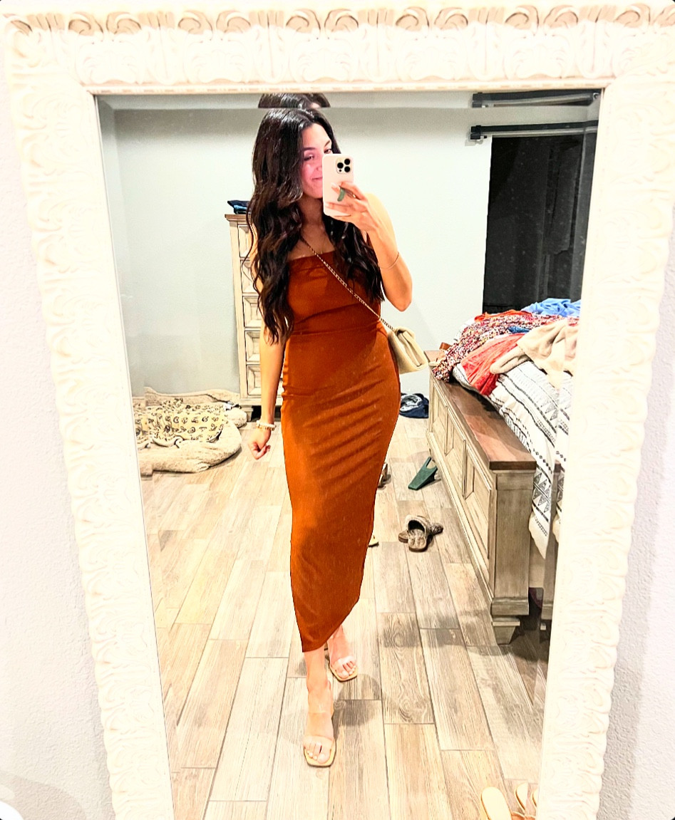 This dress! 😍 I wore it to a wedding this past weekend and I’m obsessed! It is so comfortable and flattering. There is a slit on the side for a little edge ☺️ 

It would look super cute paired with white sneakers and a denim jacket to dress it down. Also over a baby bump! It comes in so many different colors too! 

You need this in your closet! Just saying 💁🏻‍♀️
I’m in a size small for reference 🤗

#LTKFindsUnder50 #LTKStyleTip #LTKWedding