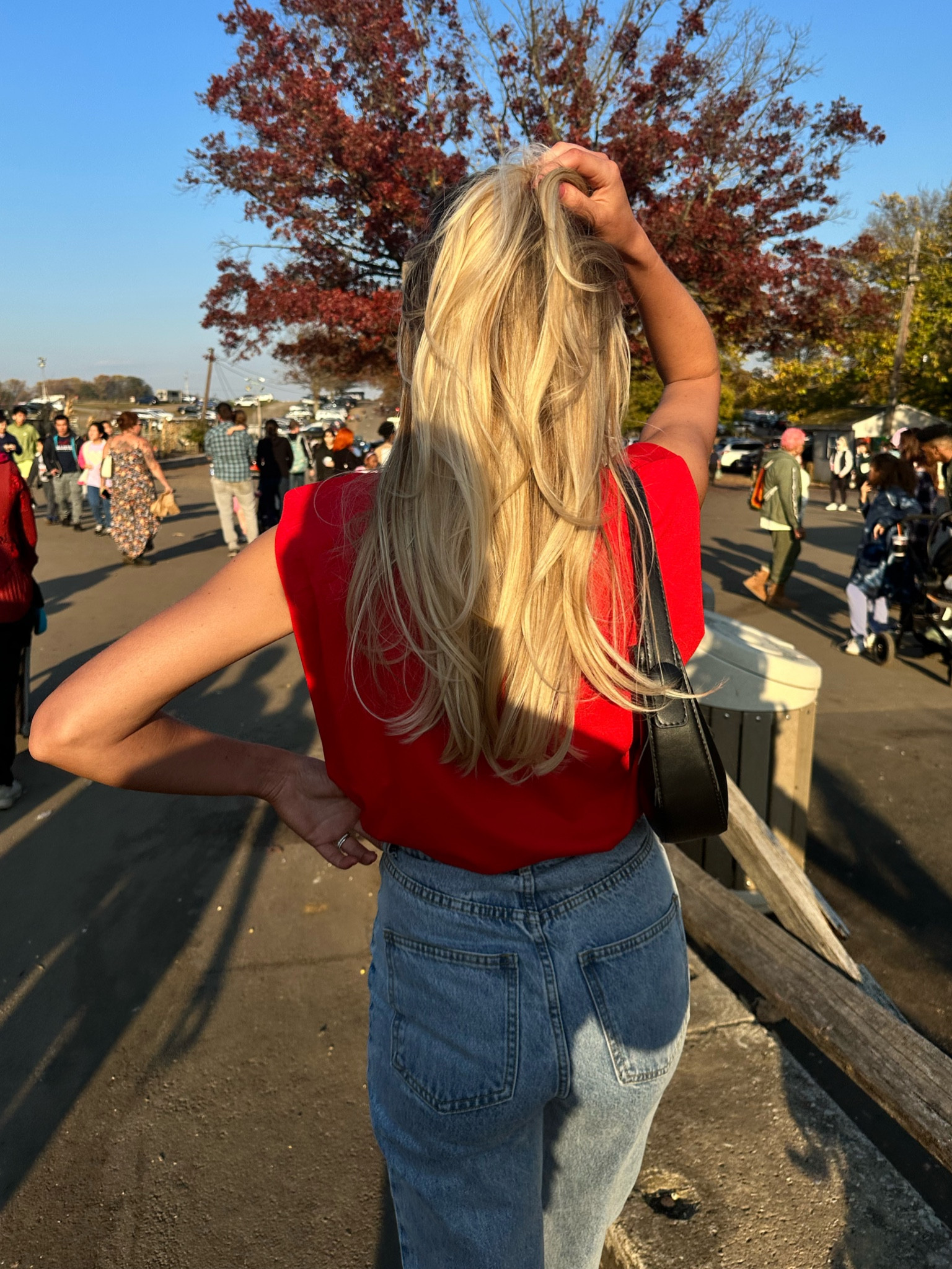 Fall day outfits, casual fall fits, easy autumn outfit, what to wear this weekend fall and autumn, warm fall day outfits, fall happy hour, what to wear this weekend, red top, blue jeans, easy fall weekend outfits, fall outfit to run errands in, transitional outfits, classic easy weekend fit ♥️🏈🌽

#LTKGiftGuide #LTKfindsunder50 #LTKsalealert