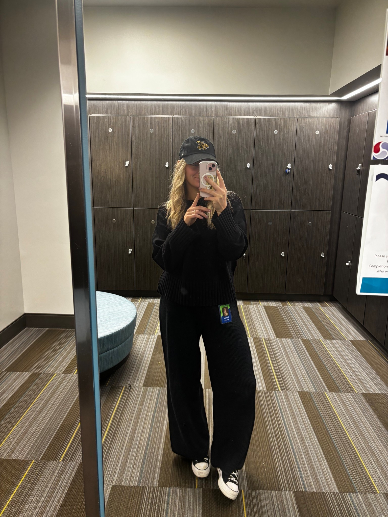 Comfy & cozy! Love an all black moment.