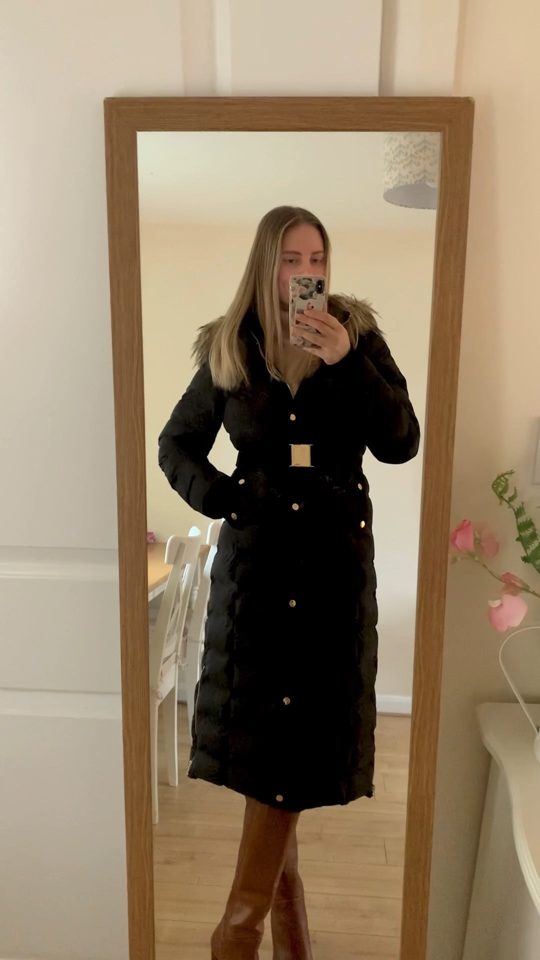 Love my new ultra warm coat from Karen Millen 🖤 now in sale ✨

Autumn winter coat 
Warm coat 
Black coat 
Autumn fashion 
Fall fashion 
Sale alert 

#LTKHolidaySale #LTKsalealert #LTKstyletip