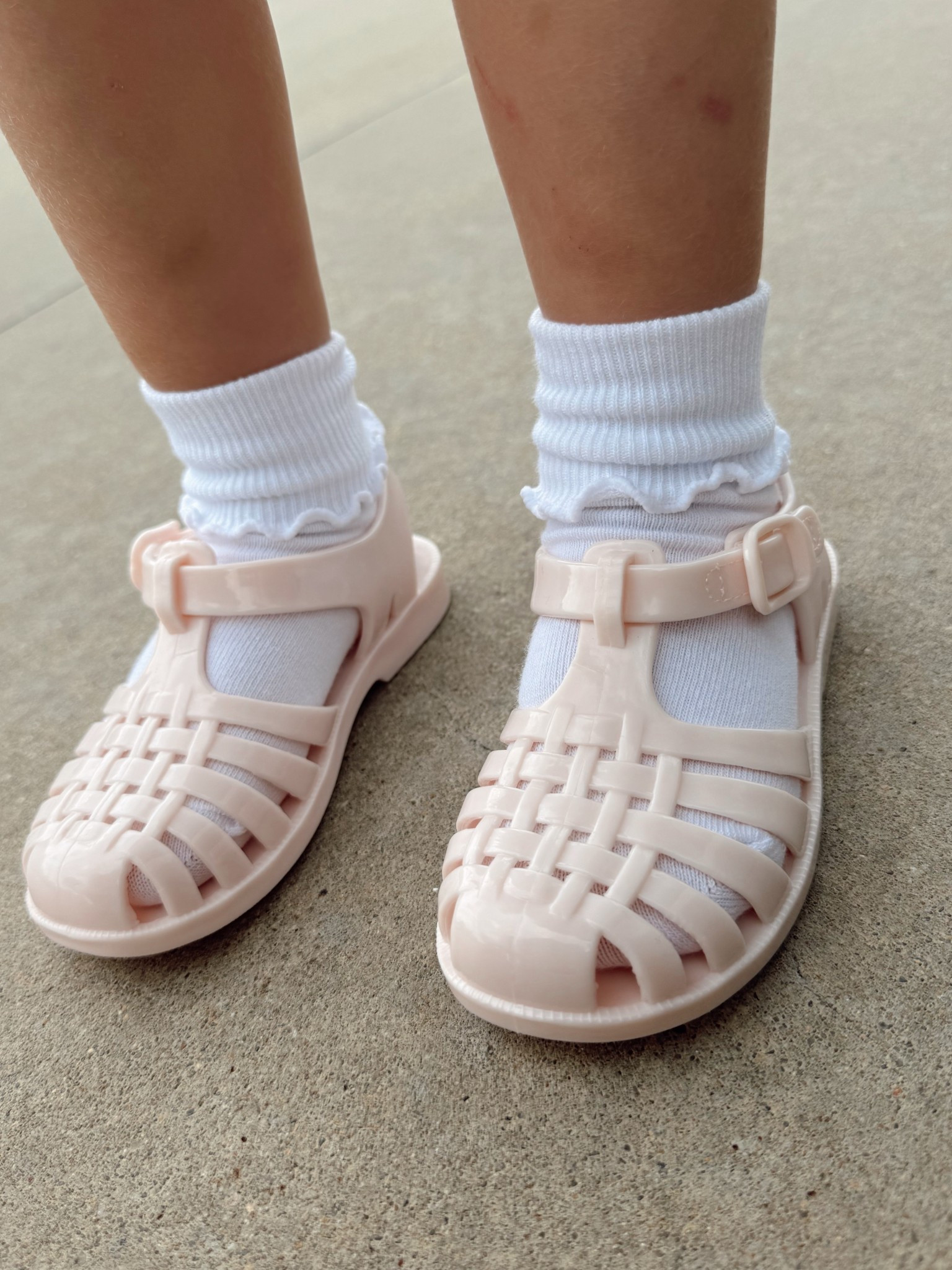 the cutest jelly shoes for your toddler!! 

#LTKKids #LTKBaby #LTKStyleTip