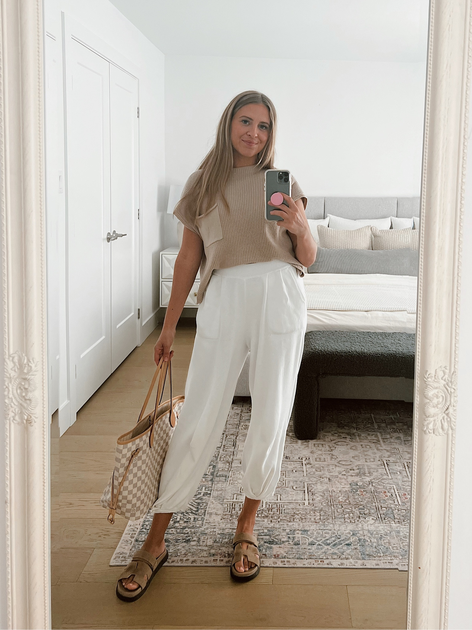 Still my go-to outfit. May need to purchase the black set for fall..


#LTKstyletip #LTKfindsunder50 #LTKSeasonal