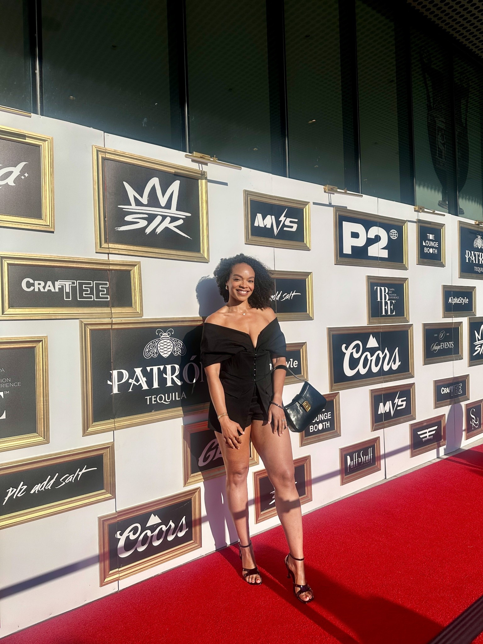 Red carpet views 

#LTKItBag #LTKStyleTip #LTKFindsUnder100