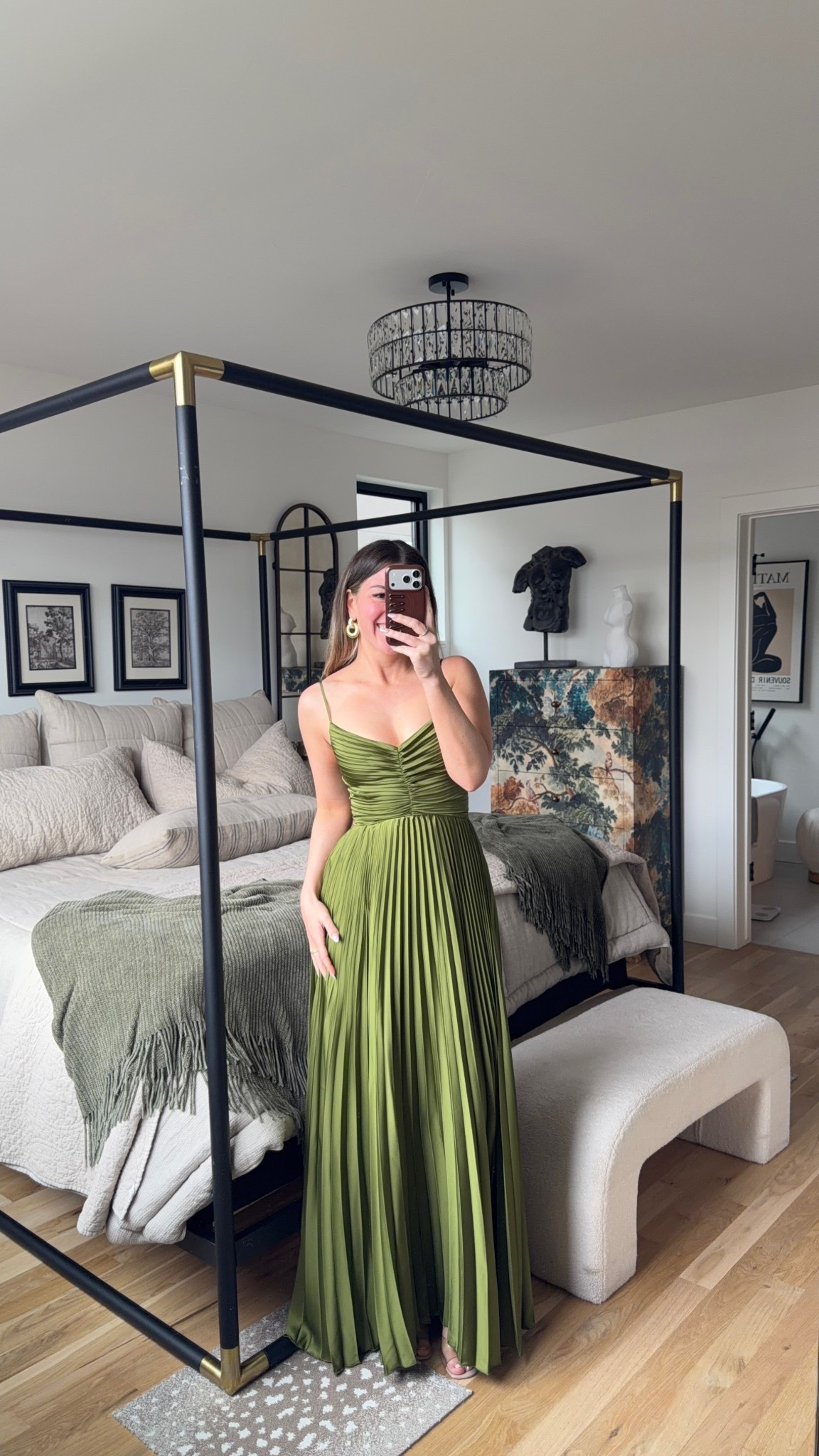 pleated petal and pup olive dress

i sized down to a 0

pleated dress
formal attire 
black tie
wedding guest
special occasion 
spring party 
graduation 
shower

#LTKSpring #LTKStyle 


#LTKootd