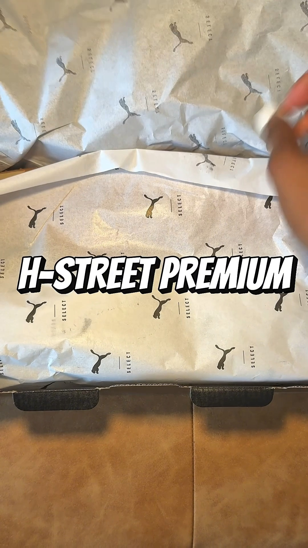 Unboxing @puma unisex H-Street Premium sneakers 👟🔥



#LTKMens #LTKActive #LTKootd