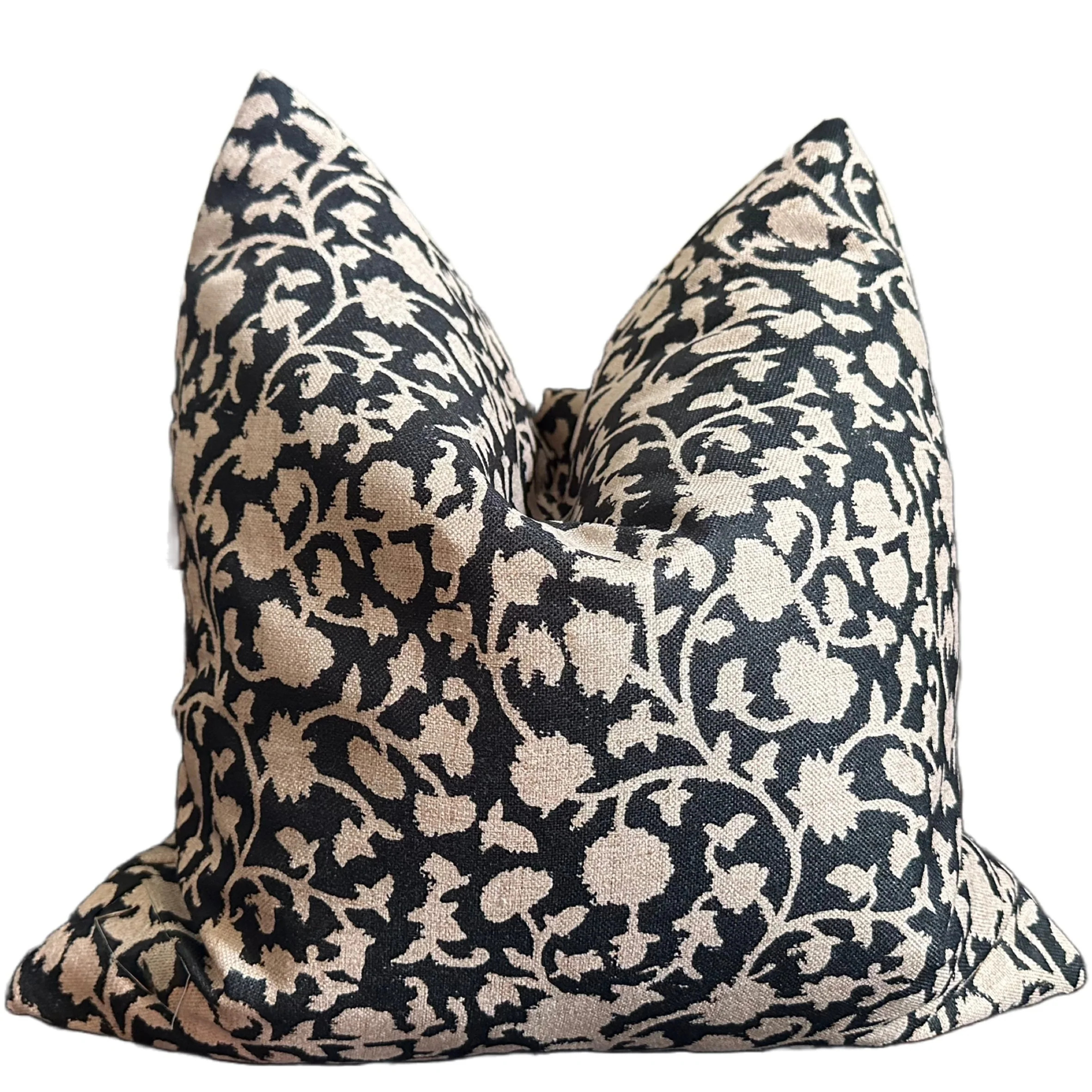 Pepper Pillow Cover | Rennah