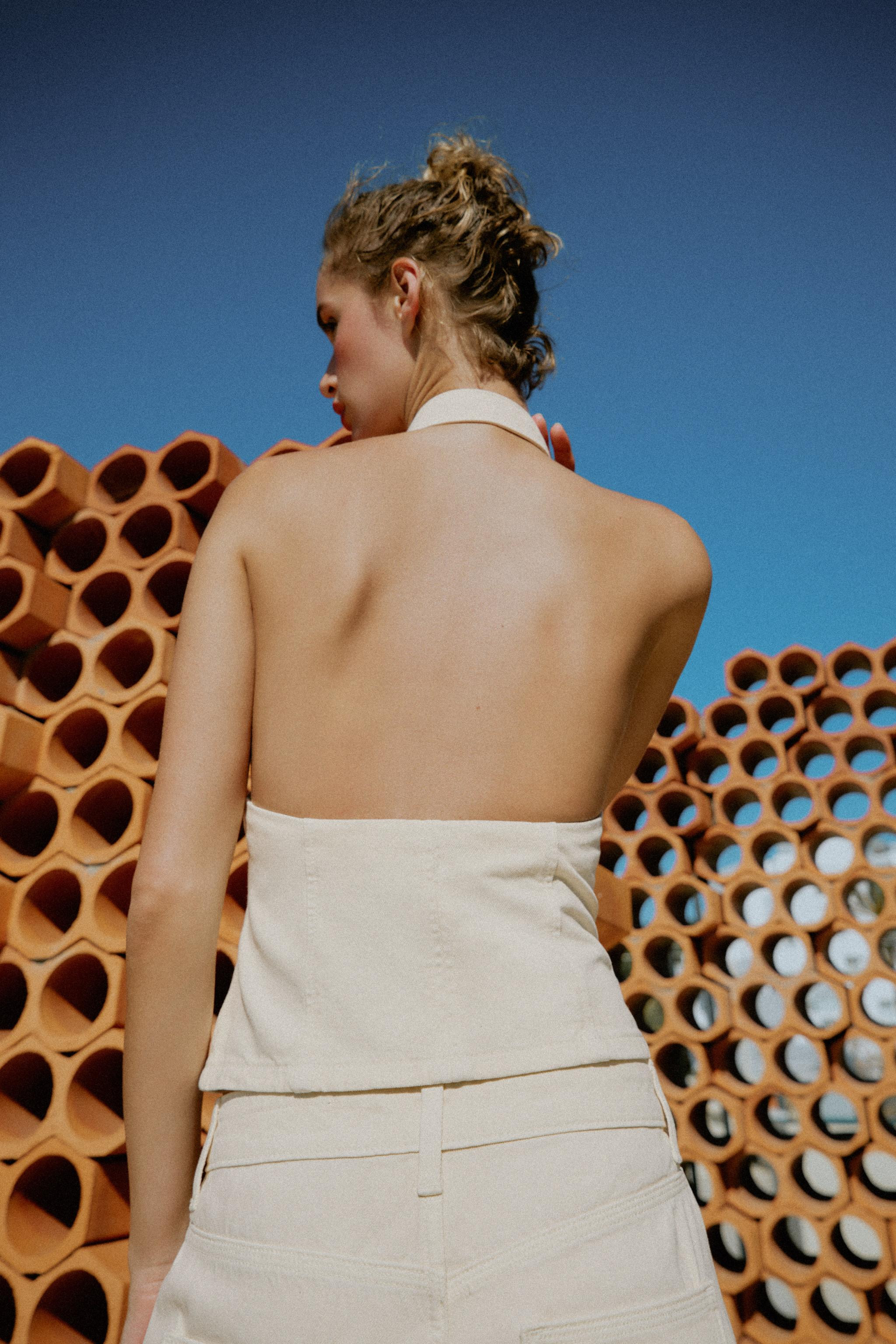 EYELET HALTER TOP | Zara US