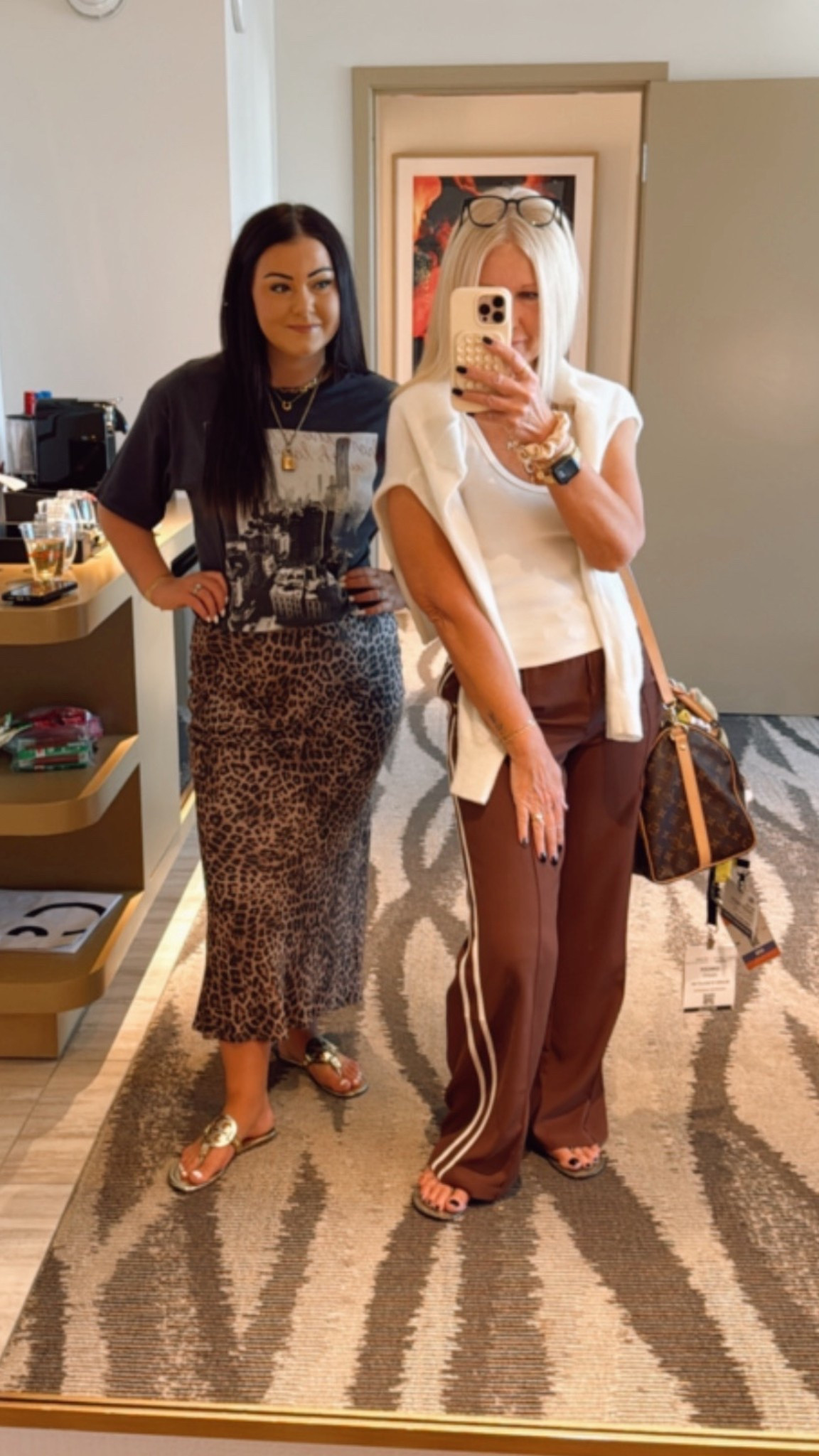 Comfy fall styles!!

#LTKWorkwear #LTKStyleTip #LTKTravel