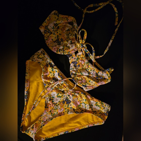 Time and Tru Floral Yellow Bikini Set | Poshmark