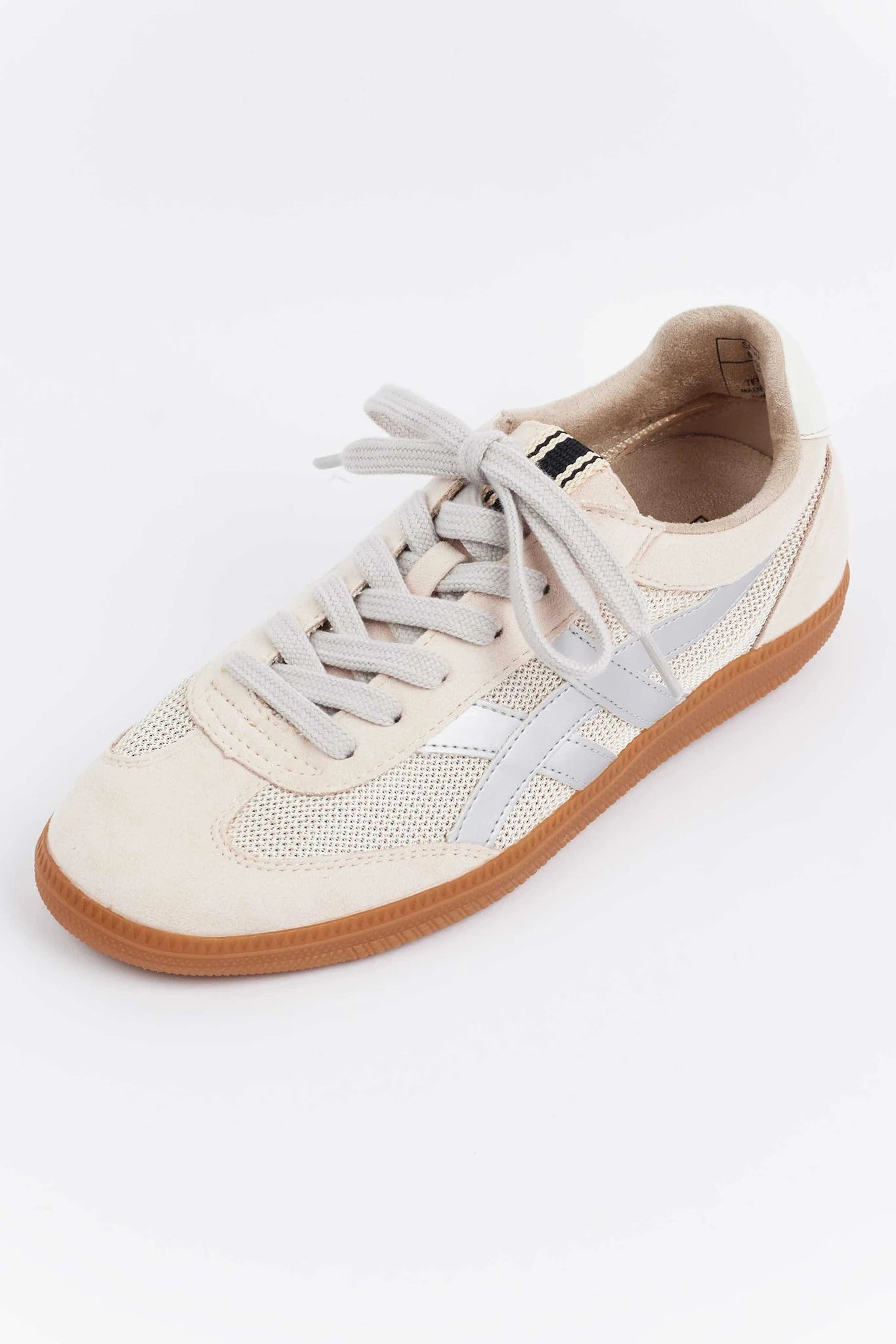Sasha Sneakers | Avara
