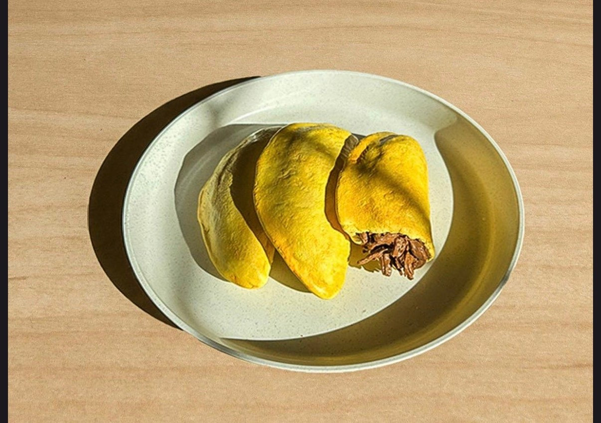 polymer clay-fake food plate wall