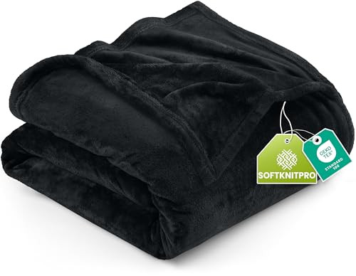 Utopia Bedding Fleece Blanket King Size Black (90x102 Inches) Ultra Soft Warm Lightweight Microfiber Breathable Anti-Static Cozy Winter Bed Blanket, All-Season Home Decor Gift for Men & Women | Amazon (US)