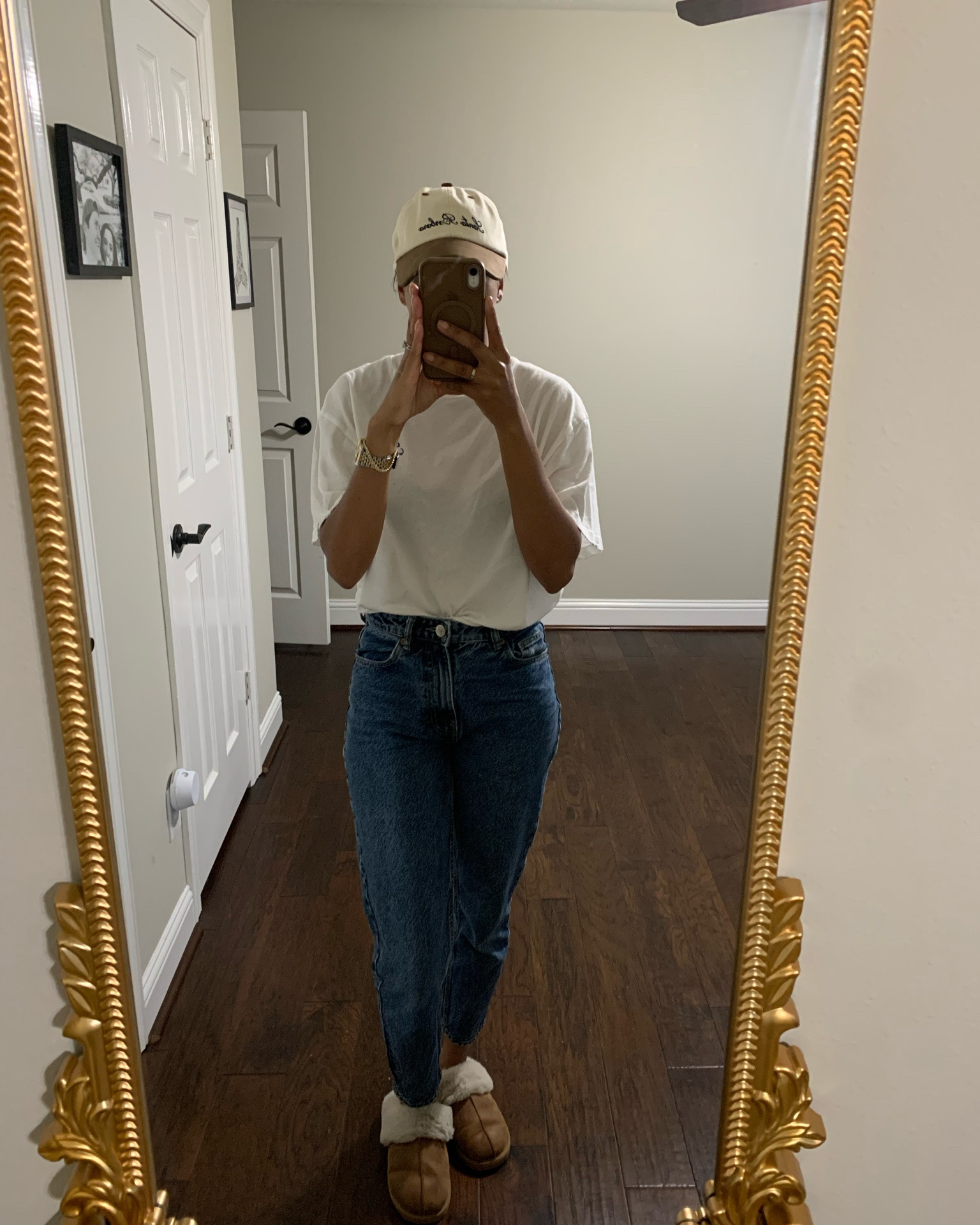 Super casual #ootd featuring a Ford t-shirt, Zara high waist mom jeans, Santa Barbara baseball cap, and jewelry! Shop this look! 👀

#LTKootd