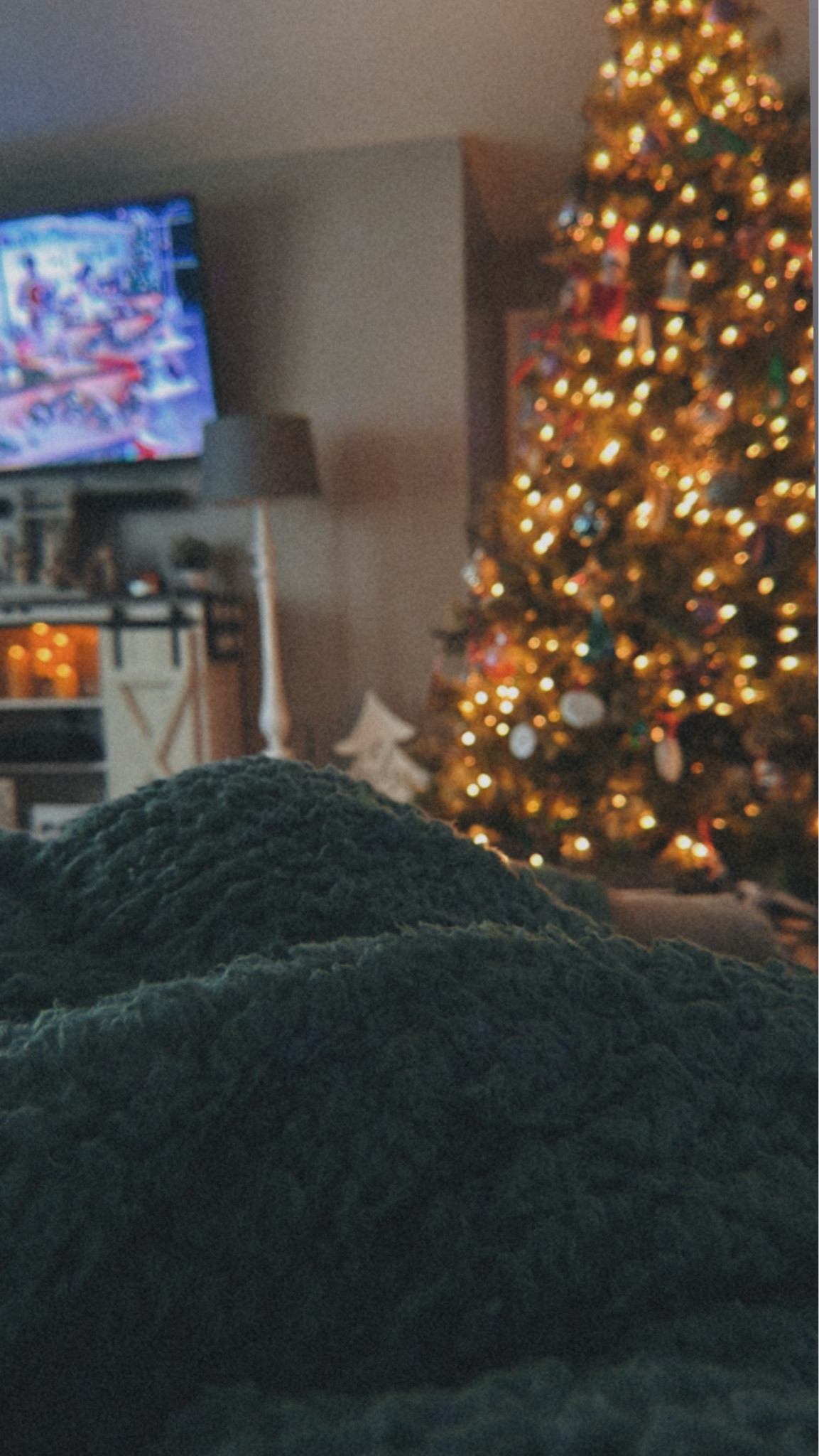 Cozy find 🤎

#LTKHoliday #LTKSeasonal #LTKGiftGuide