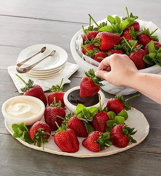 Mother's Day Strawberries, Double Devon Cream, and Chocolate Dipping Sauce | Harry & David