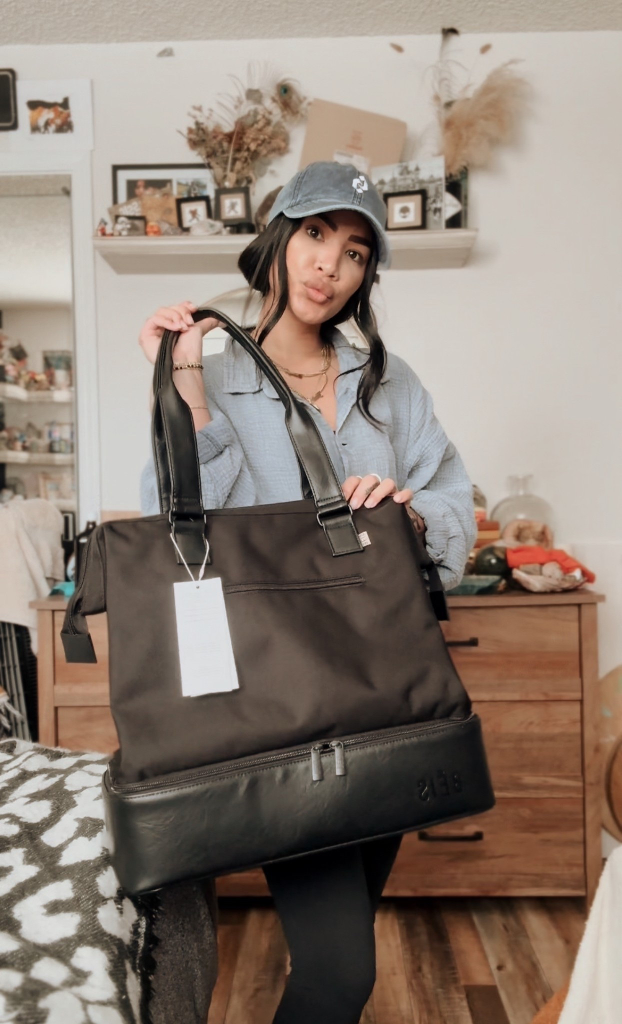 Very excited for my @beis weekender • on sale for $88 