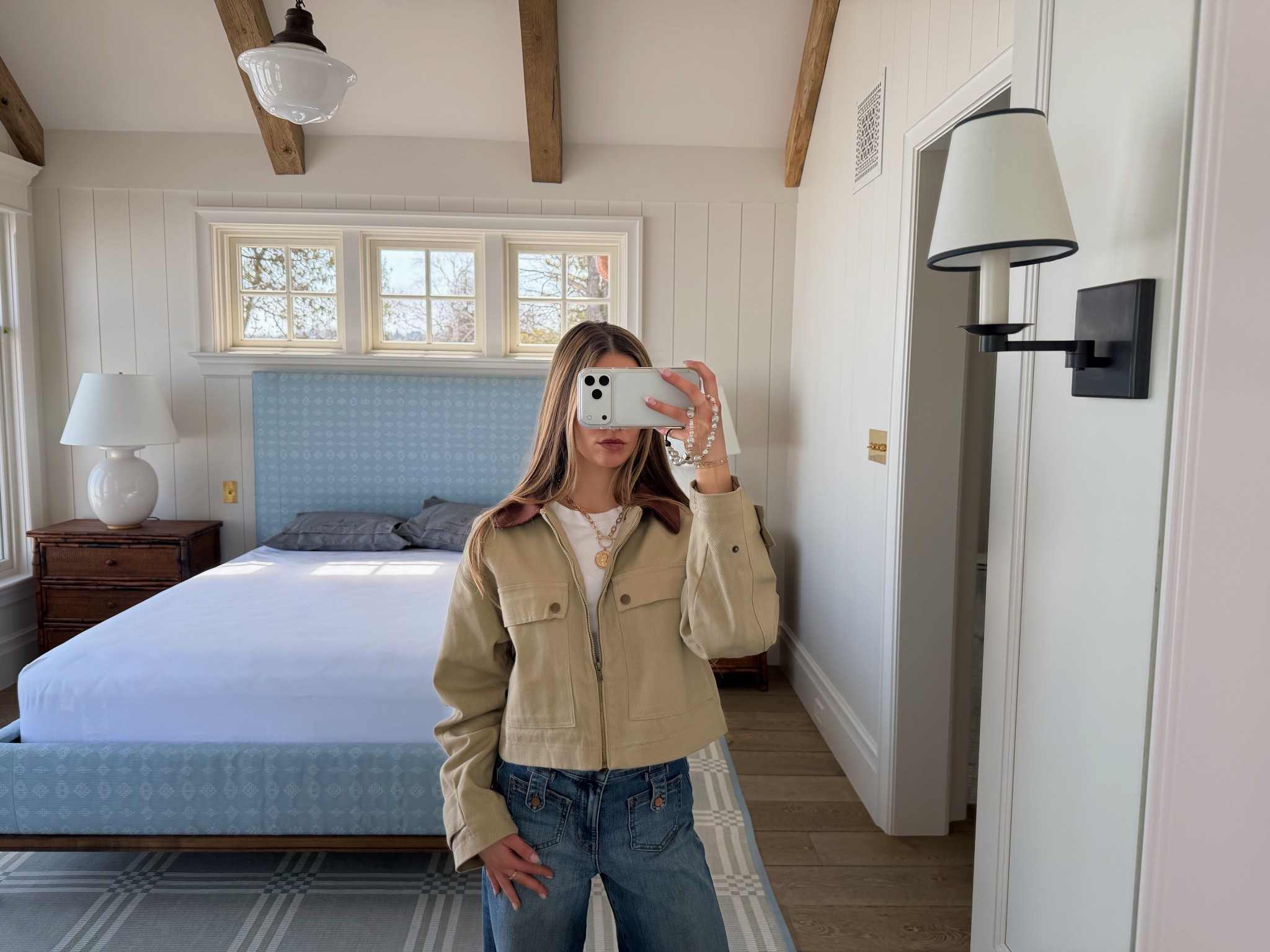 Tan barn jacket with denim and a plain white tee. A staple color combo

#LTKootd #LTKdayinmylife #LTKgrwm