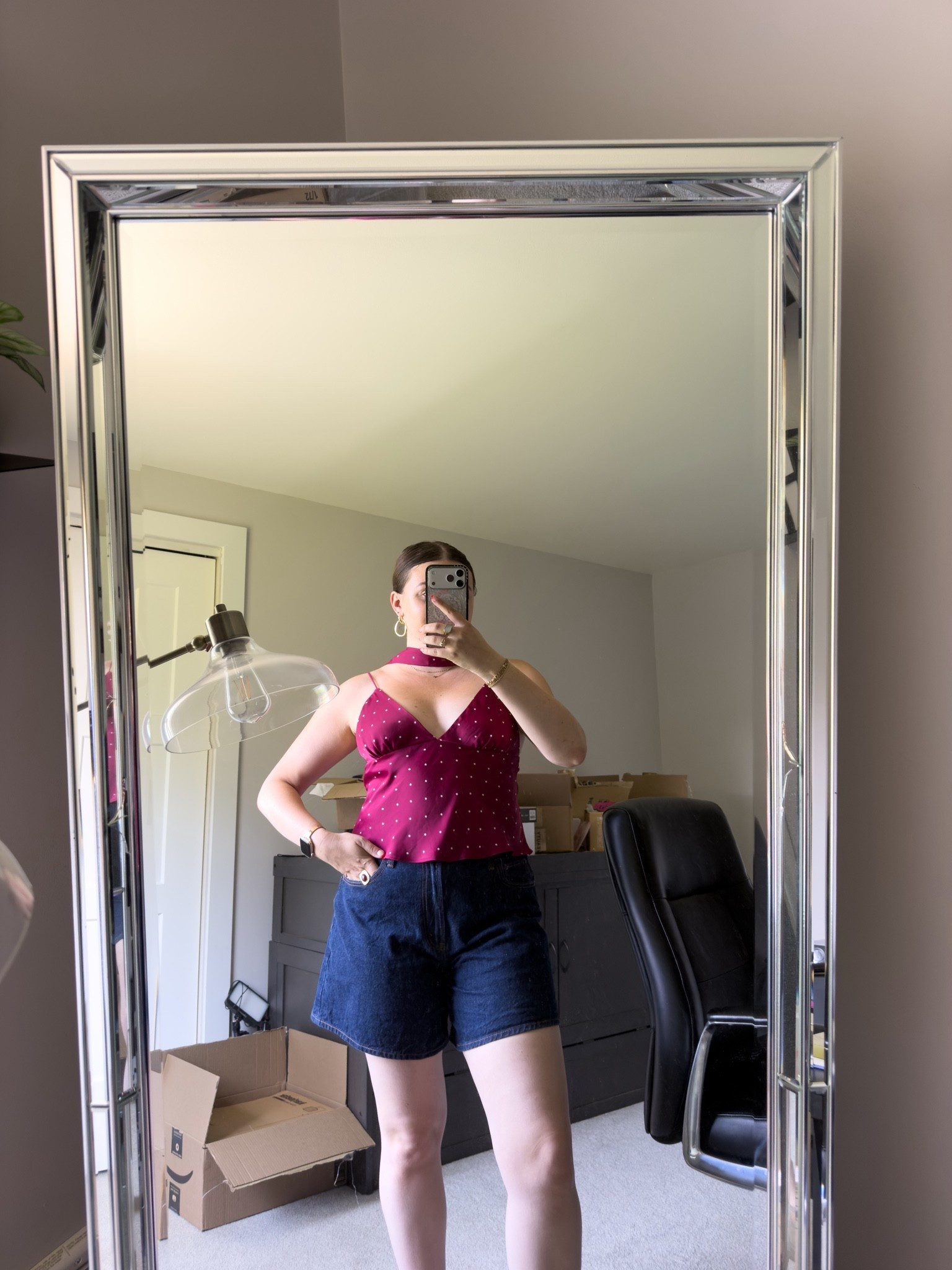 Morning shoots mean a fun outfit! I got so many compliments on this top its well worth a try 😍

I’m wearing a M top and size 31 shorts

#LTKootd #LTKMidsize #LTKWorkwear