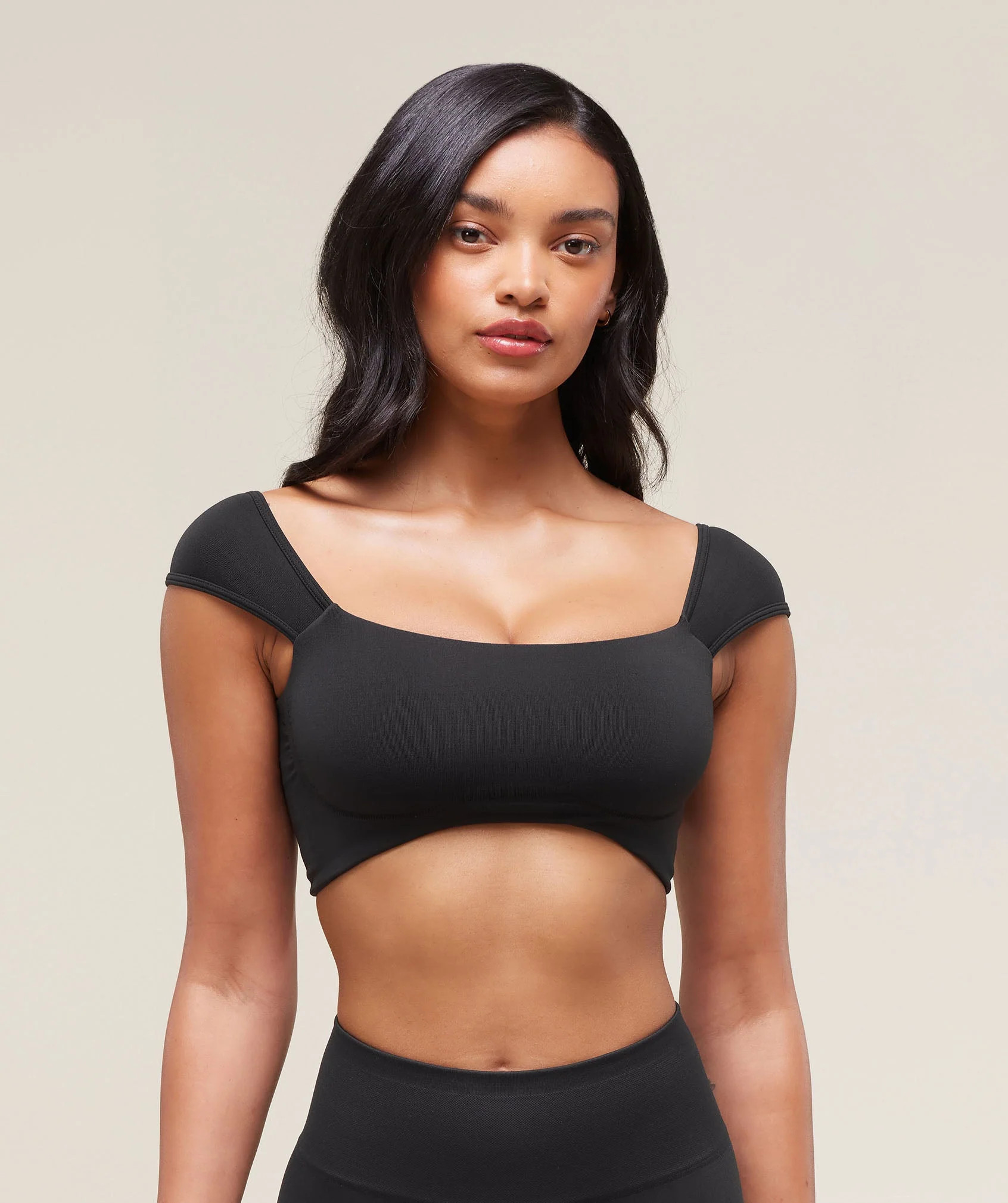 Gymshark Soft Sculpt Cap Sleeve Bralette - Black | Gymshark CA