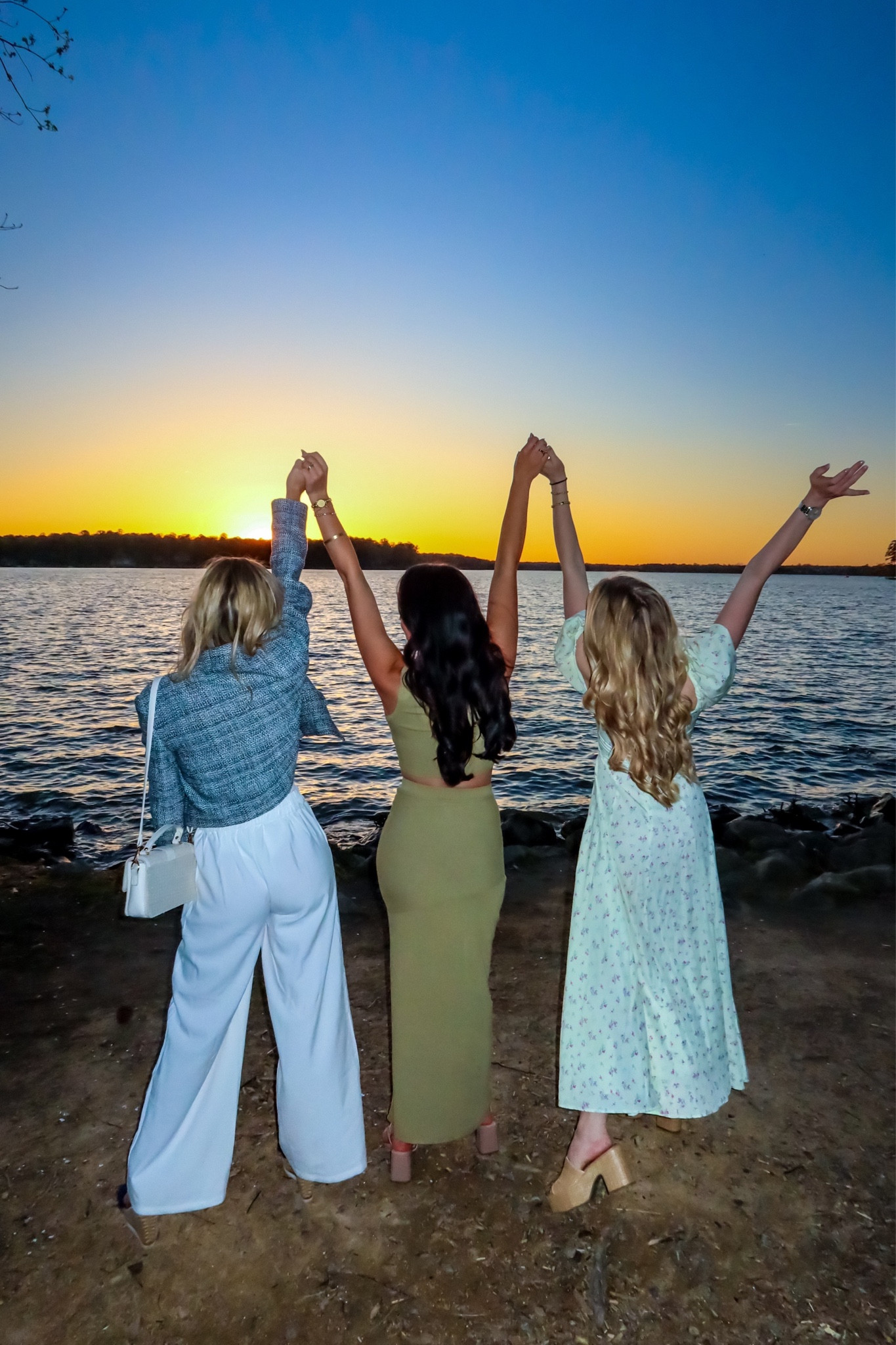 Under $20 amazon two piece knit maxi set (small, 5+ colors), under $20 amazon lace up tan heels (tts), under $55 amazon floral maxi dress (small), under $35 amazon white linen pants— all perfect spring and summer looks! #founditonamazon  


#LTKSeasonal #LTKsalealert #LTKfindsunder50