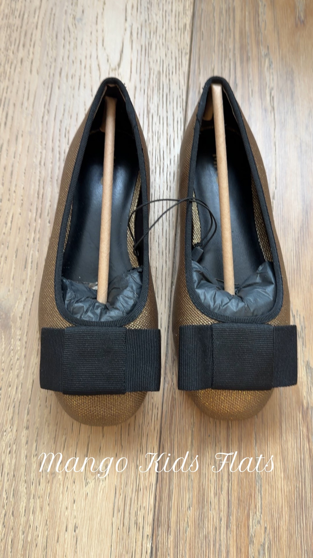 Mango Kids 🥭
Sale Alert 🚨 
Ballet Flats with bows 🎀
Little girls, Big  girls 🧒 

#LTKKids #LTKSaleAlert #LTKootd