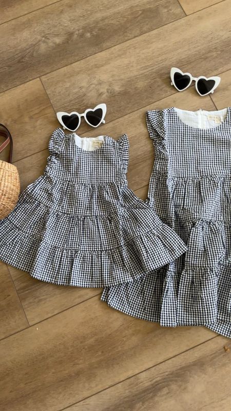 Mommy and me matching dresses from Amazon! Perfect gingham tiered dress, matching heart sunglasses, straw bags for Memorial Day, summer wedding, vacation, graduation, etc! 


july fourth outfit. Summer dresses. Cute sibling outfits. Kids clothes. Baby girl dress, toddler outfit, little girl dress. 

#LTKkids #LTKFind #LTKfamily