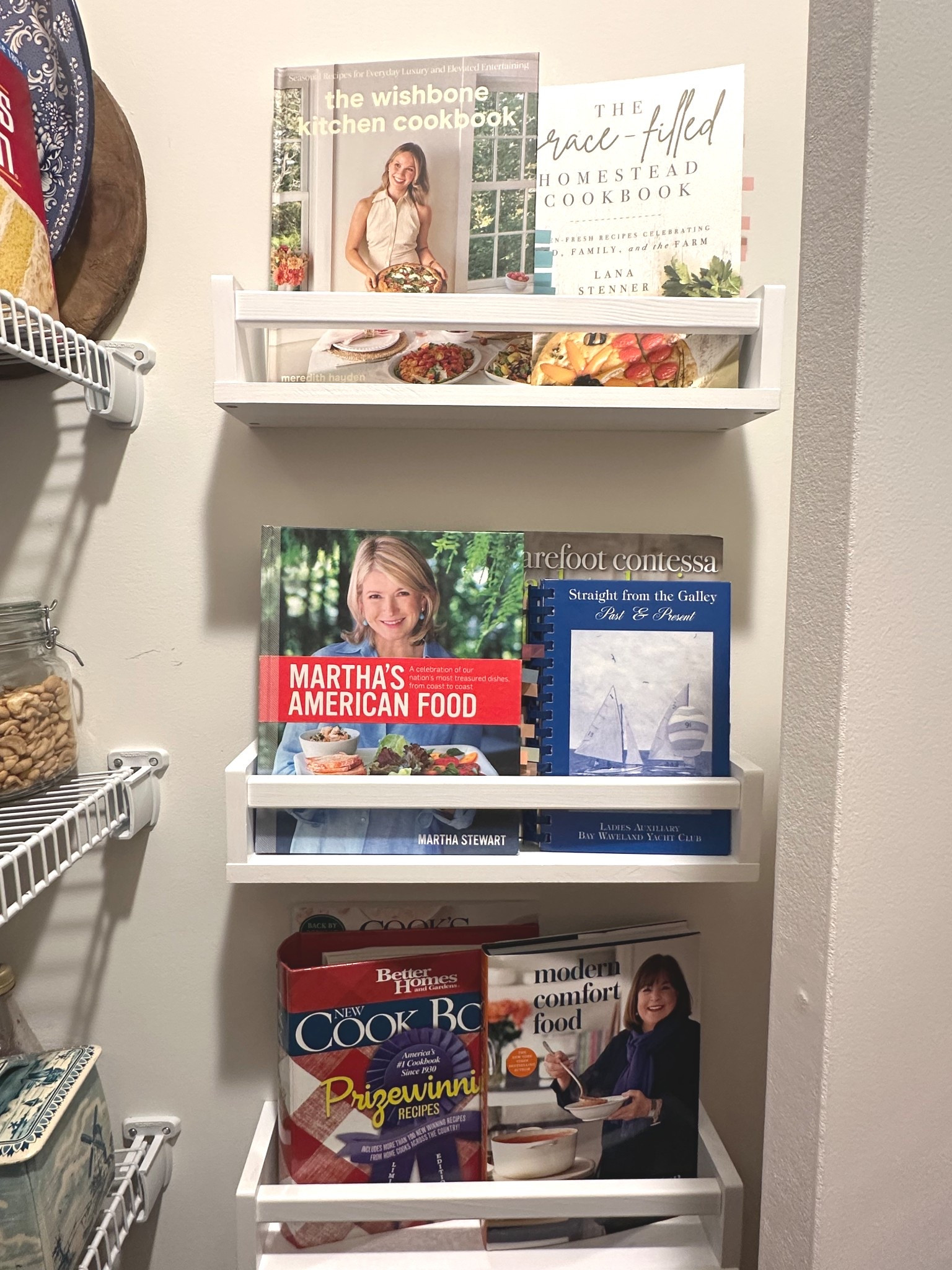 Created a cozy little display spot in our tiny pantry for my cookbooks! It doesn’t hold them all, but at least allows me to access my favorites nice and quickly! 🥣📖