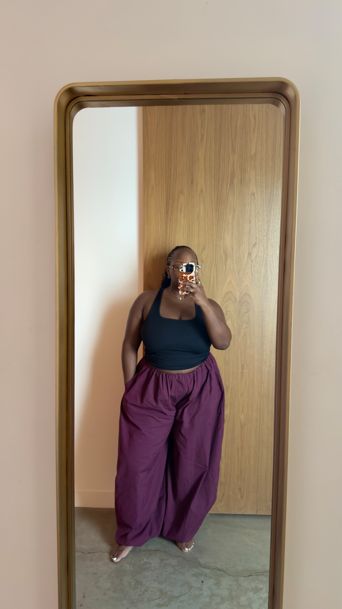 I’ll be living in these pants this spring + summer

Super light weight and comfy 

Size M (they run large) 

#LTKMidsize #LTKFestival #LTKootd