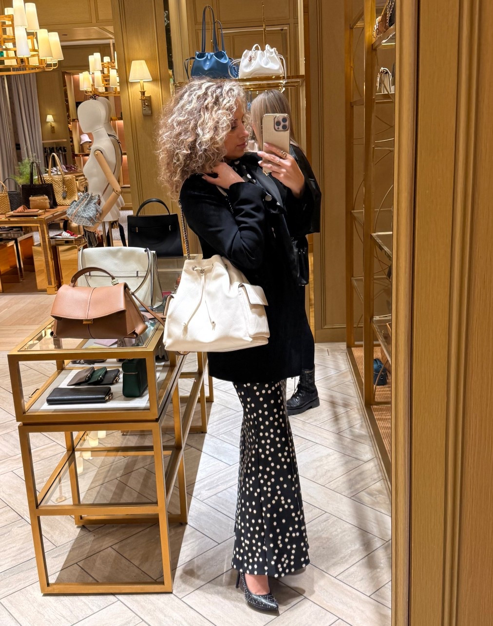 Love this bag from Tory Burch 
